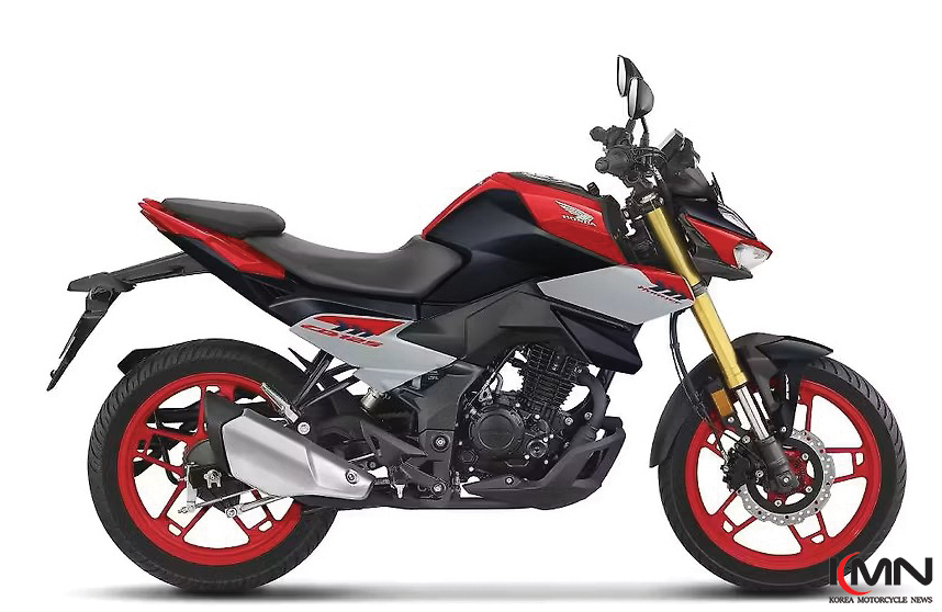 인도 시장에 새롭게 공개된 혼다의 125cc 스트리트 파이터, CB125 호넷.
