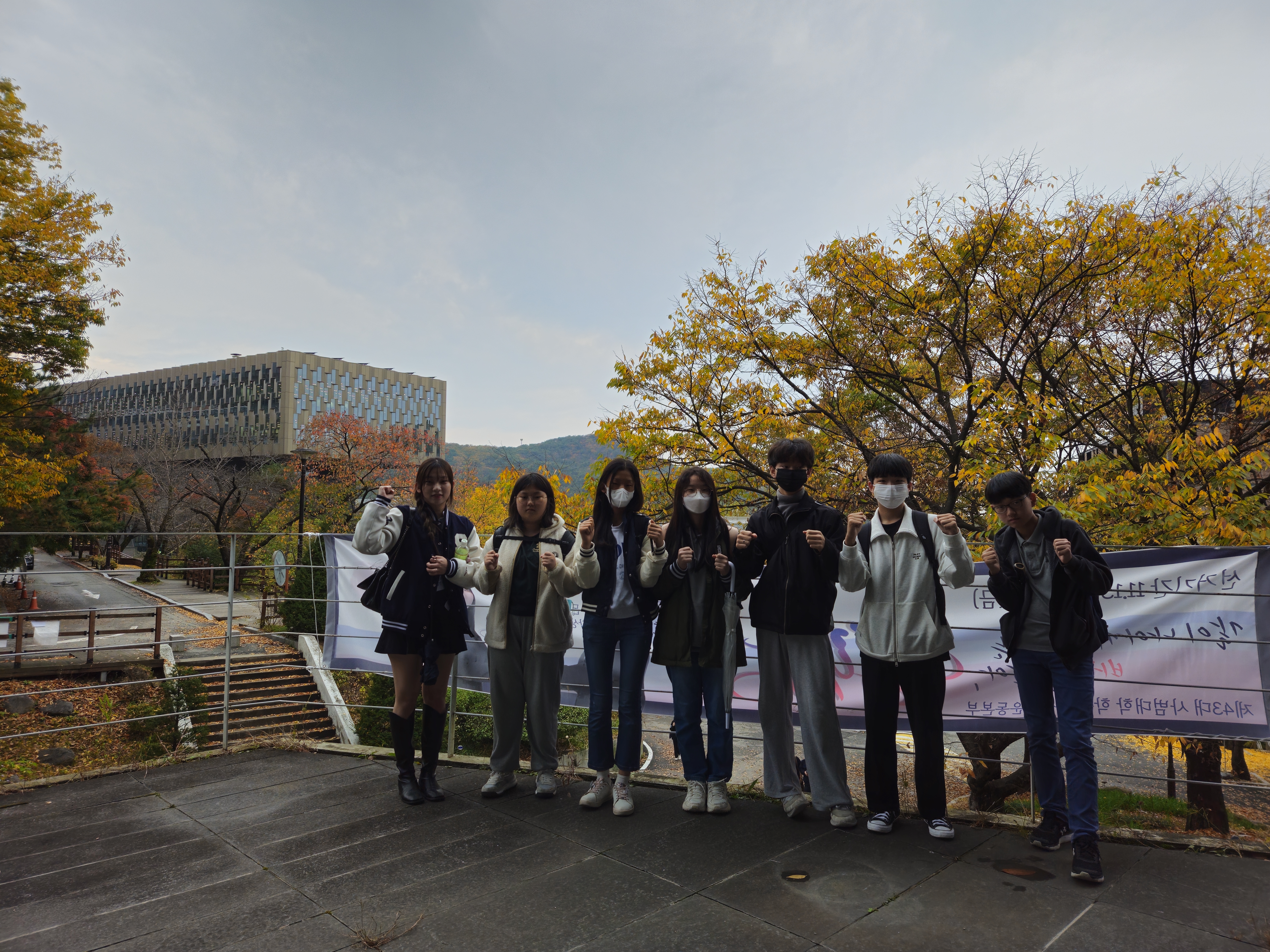 dcc580a5ddbf5.jpg
