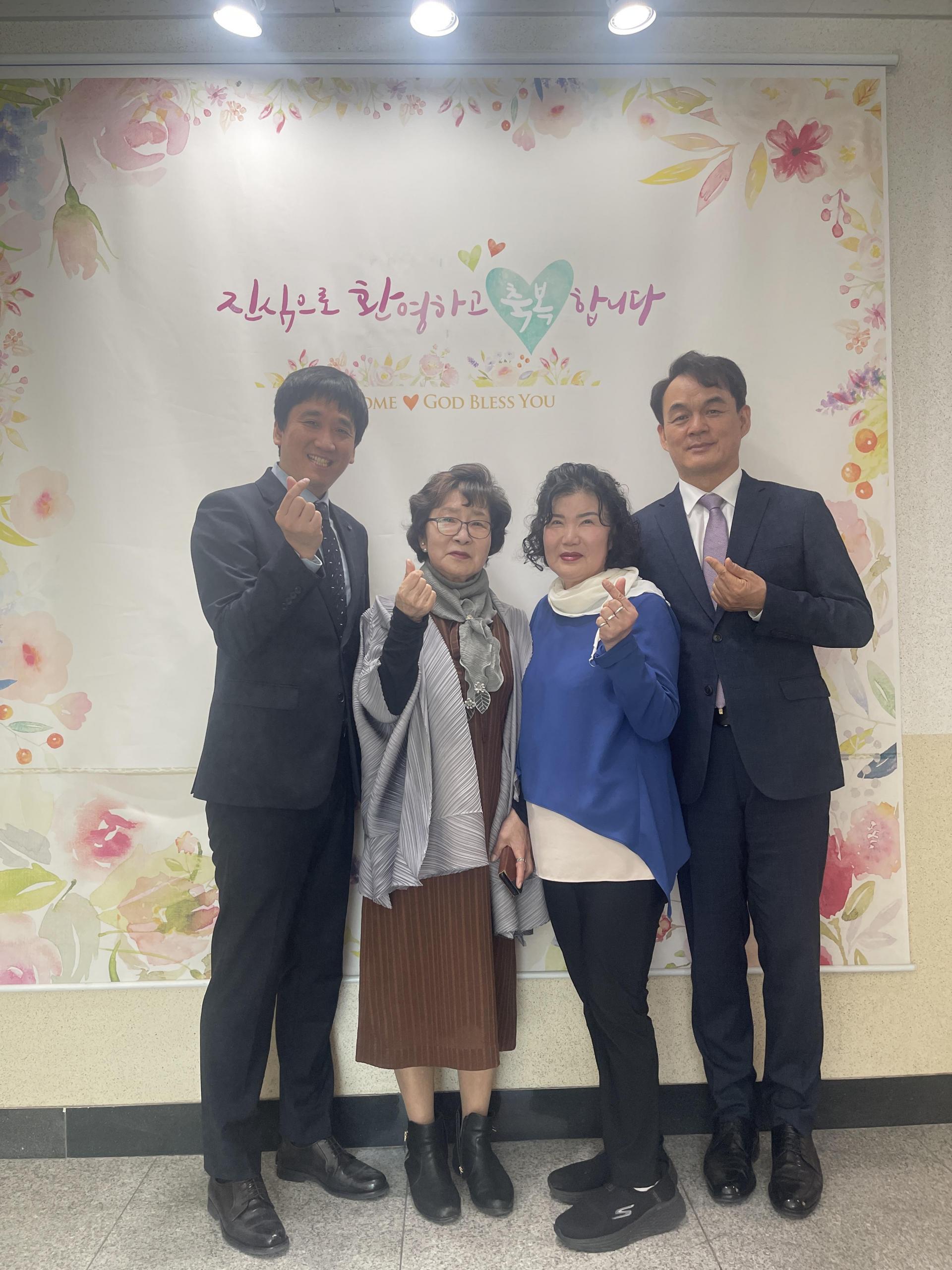 573de6324acc8.jpg