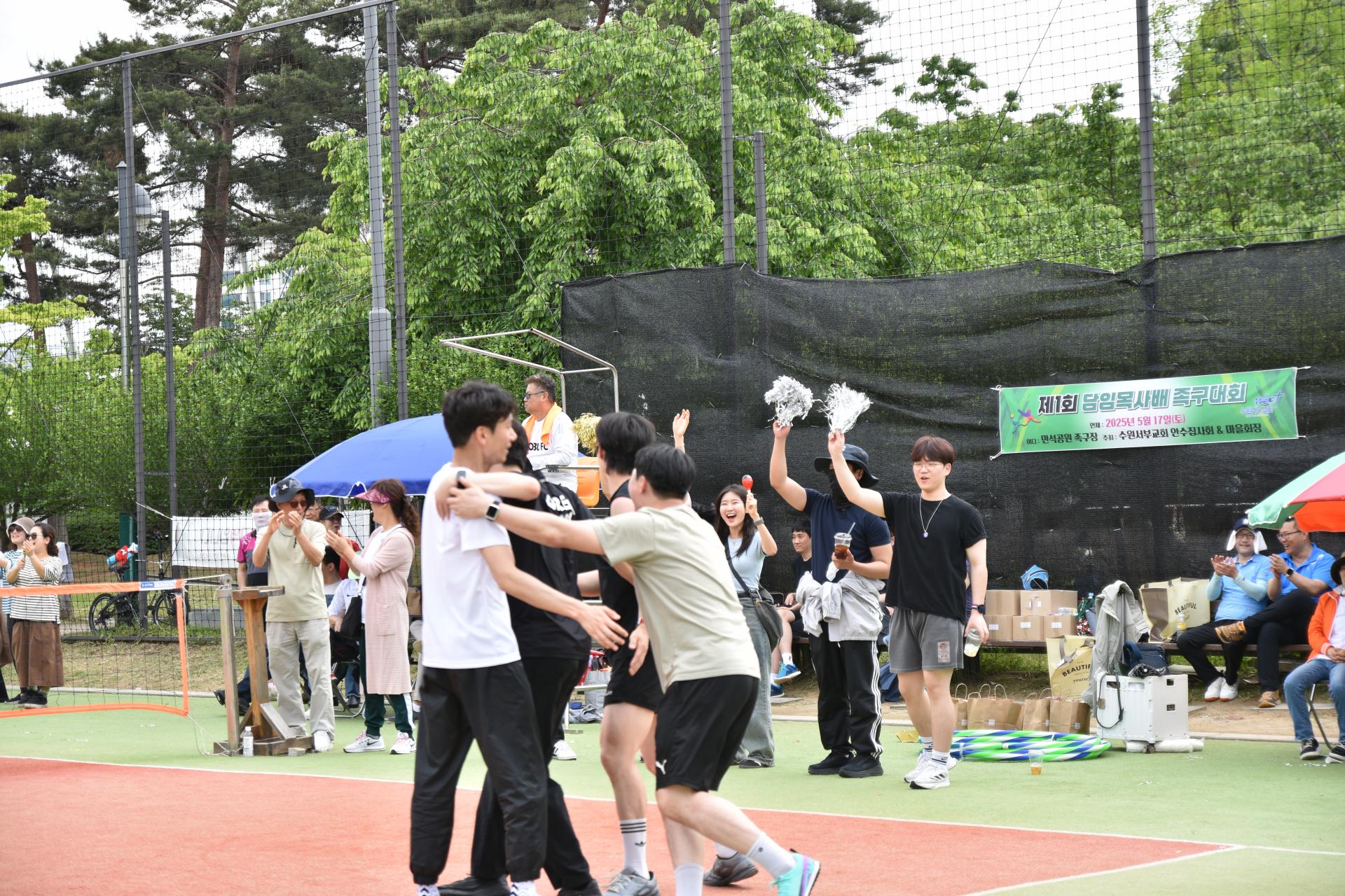 6dab1f96a9c19.jpg