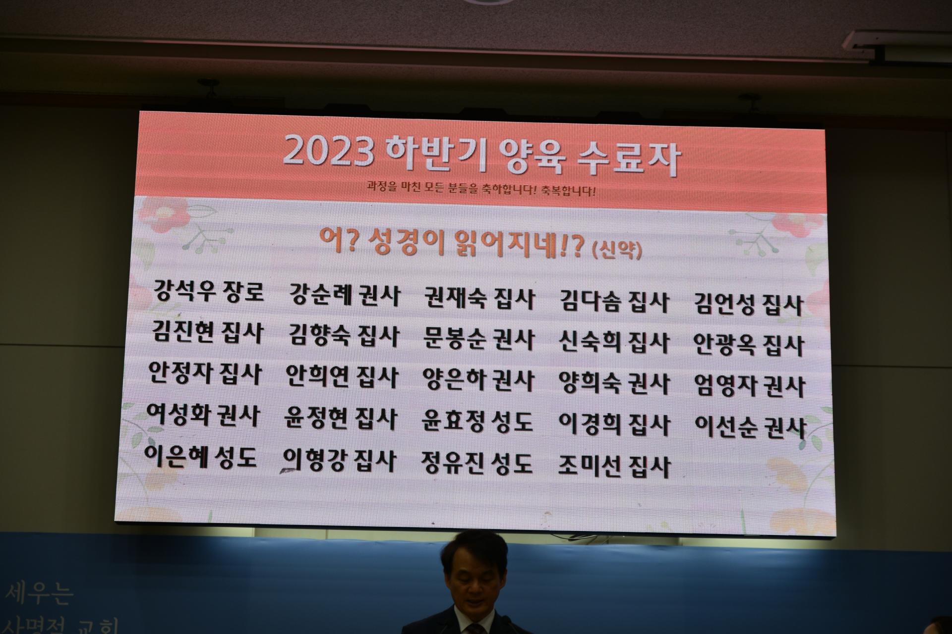 8c8804b4832ac.jpg