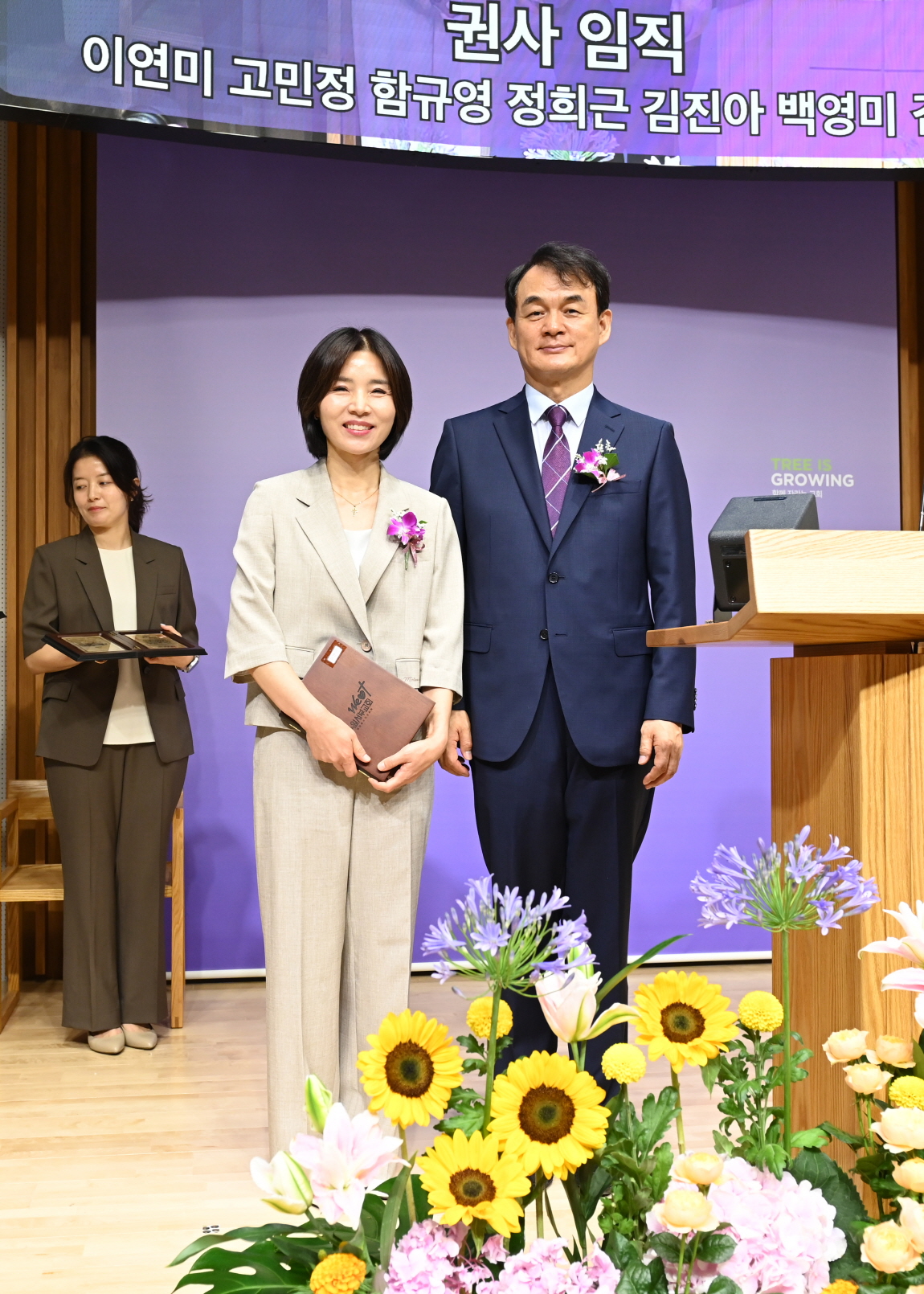 98bb9e4957bf8.jpg