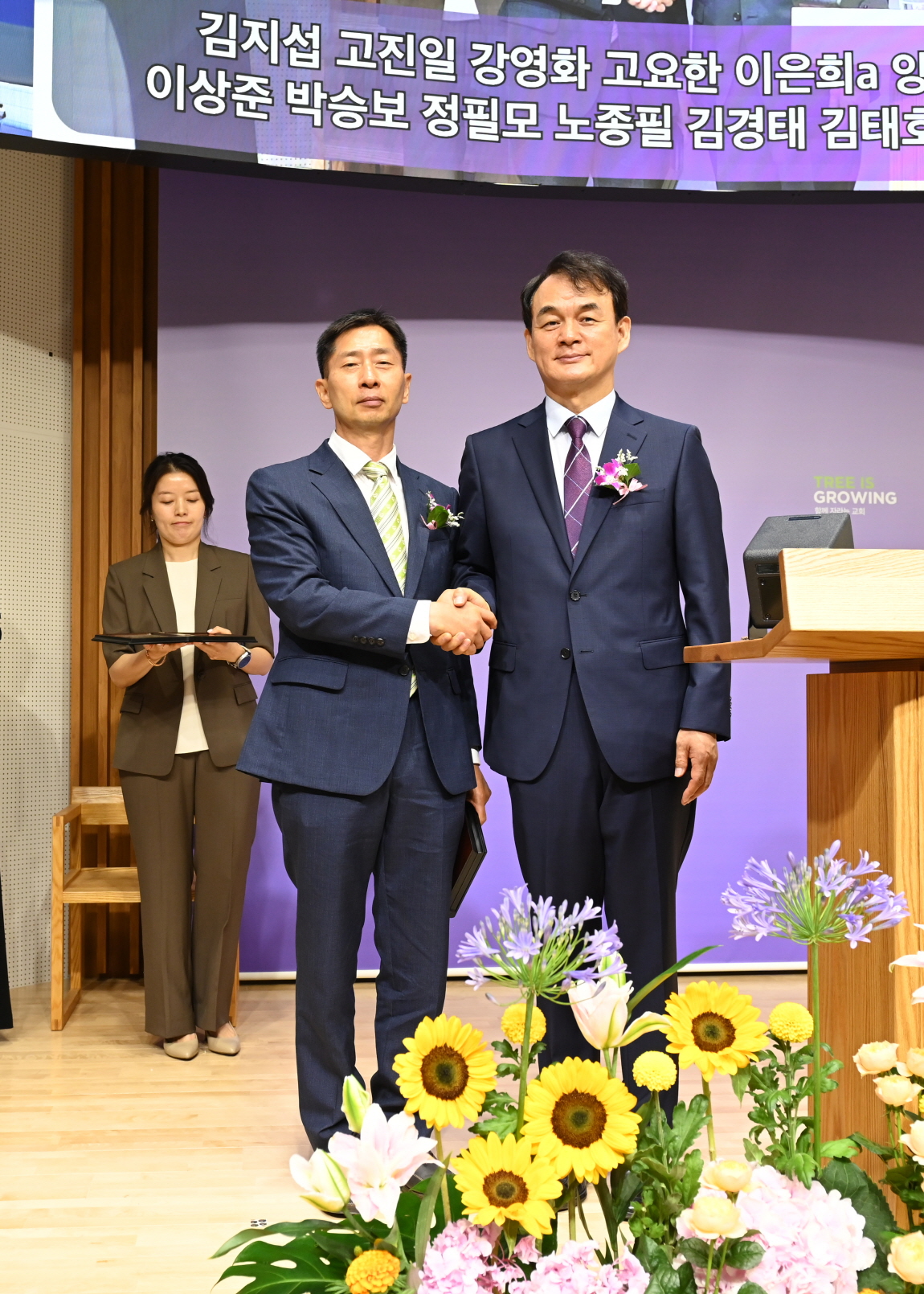 9a75bd22100dc.jpg