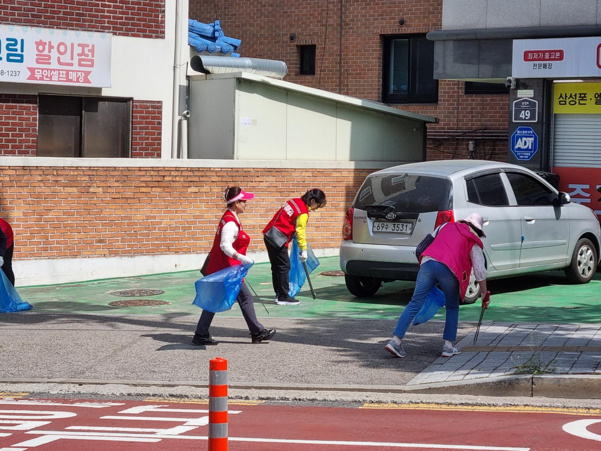 d70f4ca543a13.jpg