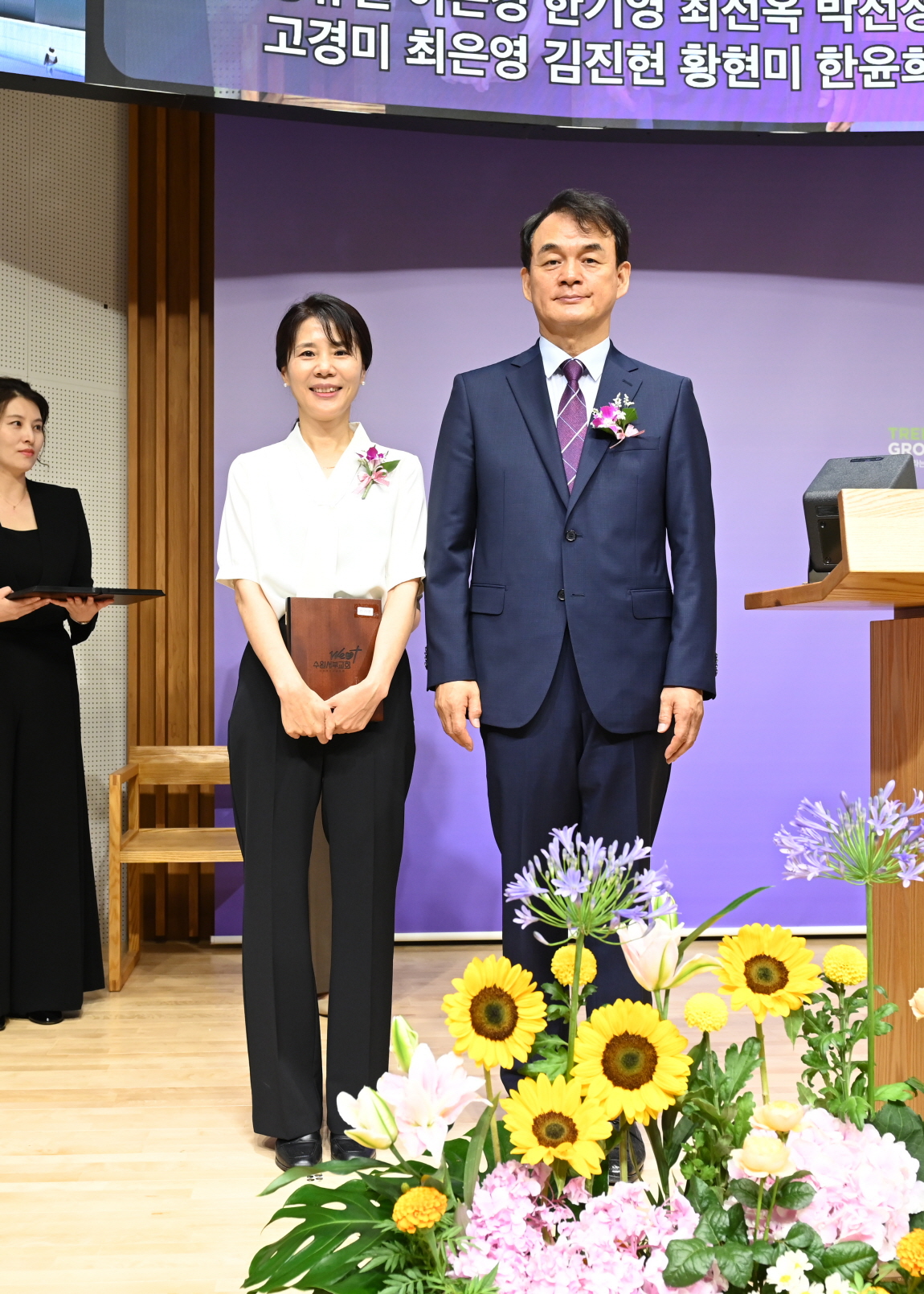 f98707644aef5.jpg
