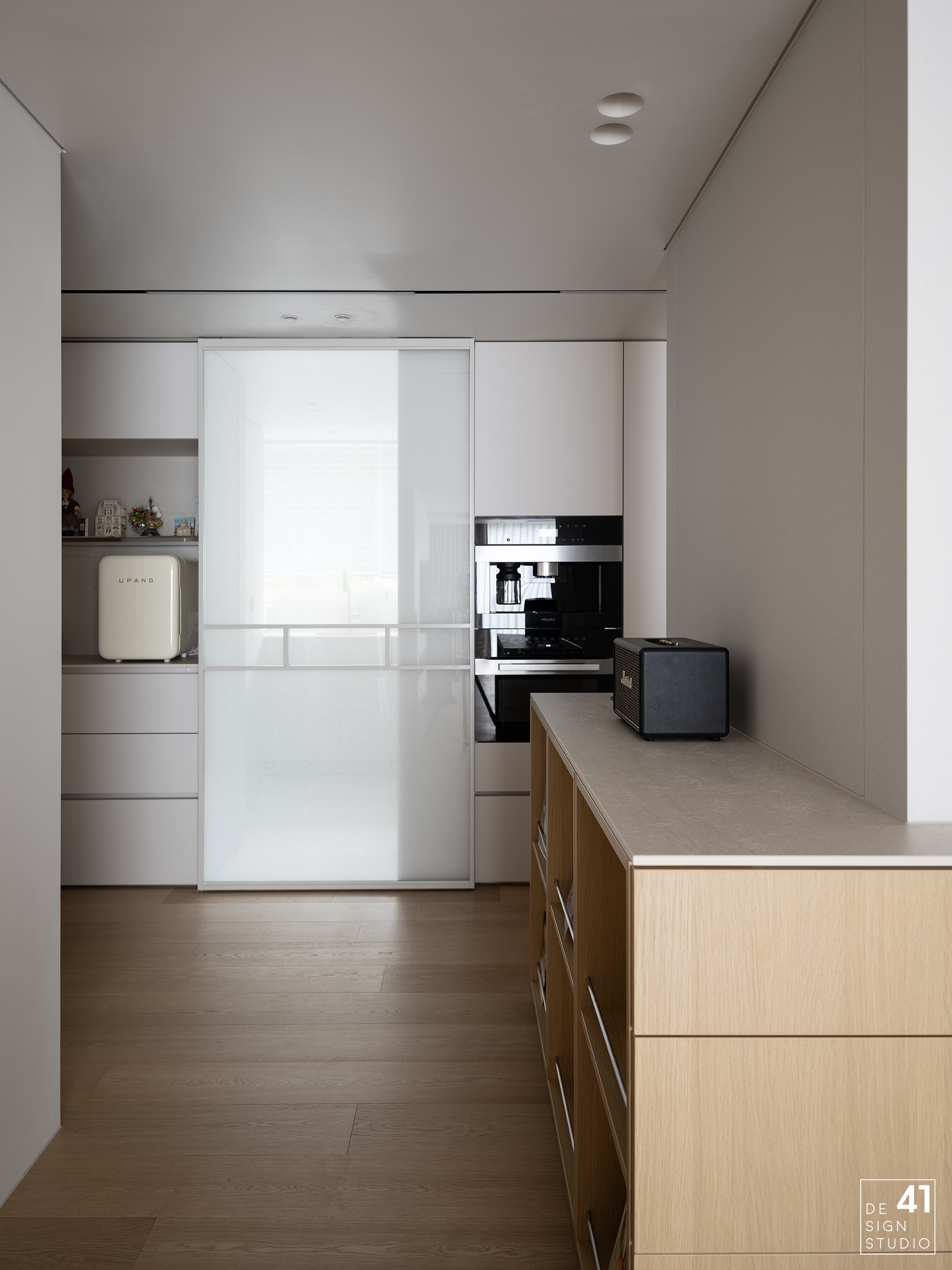 e976a6830d271.jpg