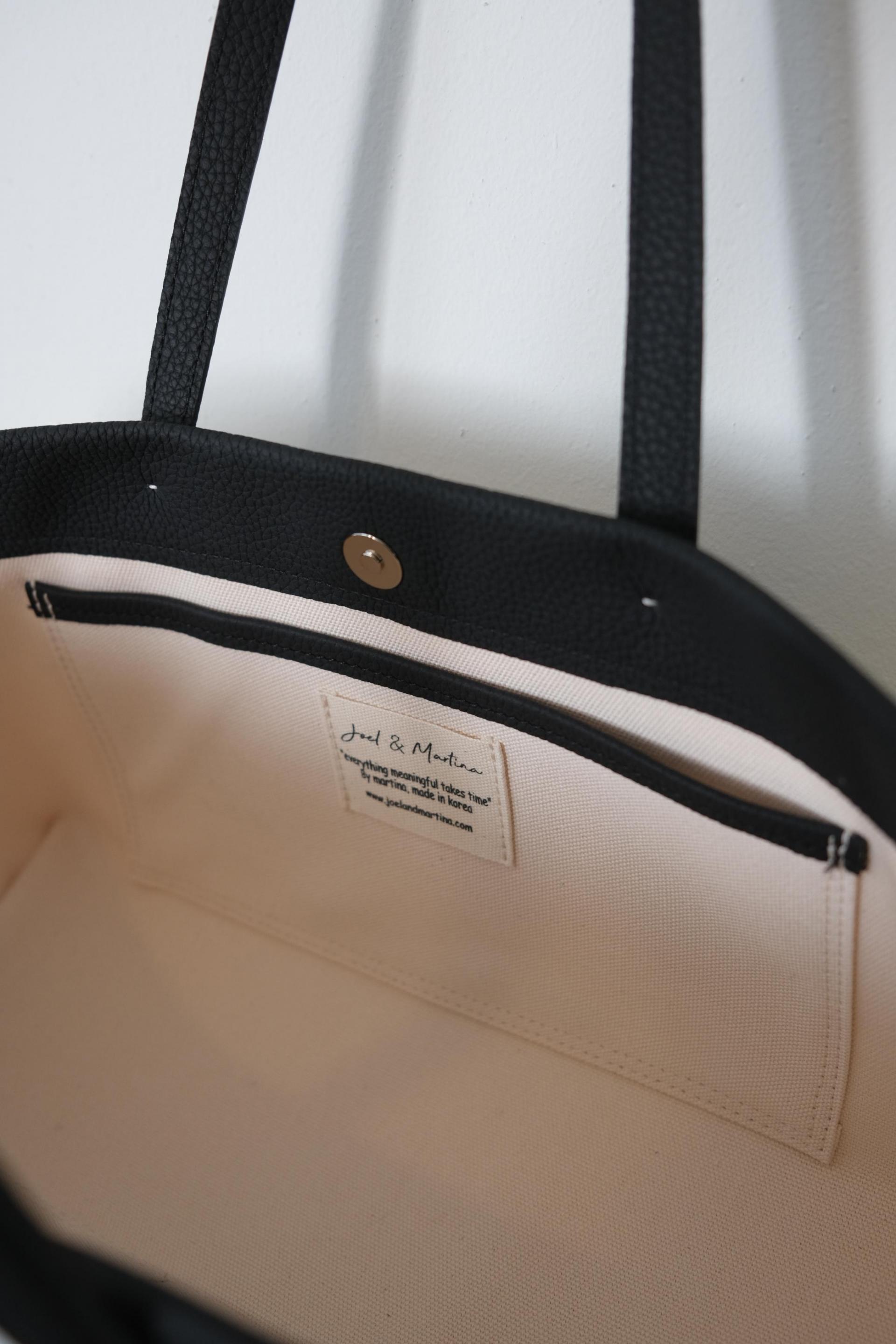 plain bag - black