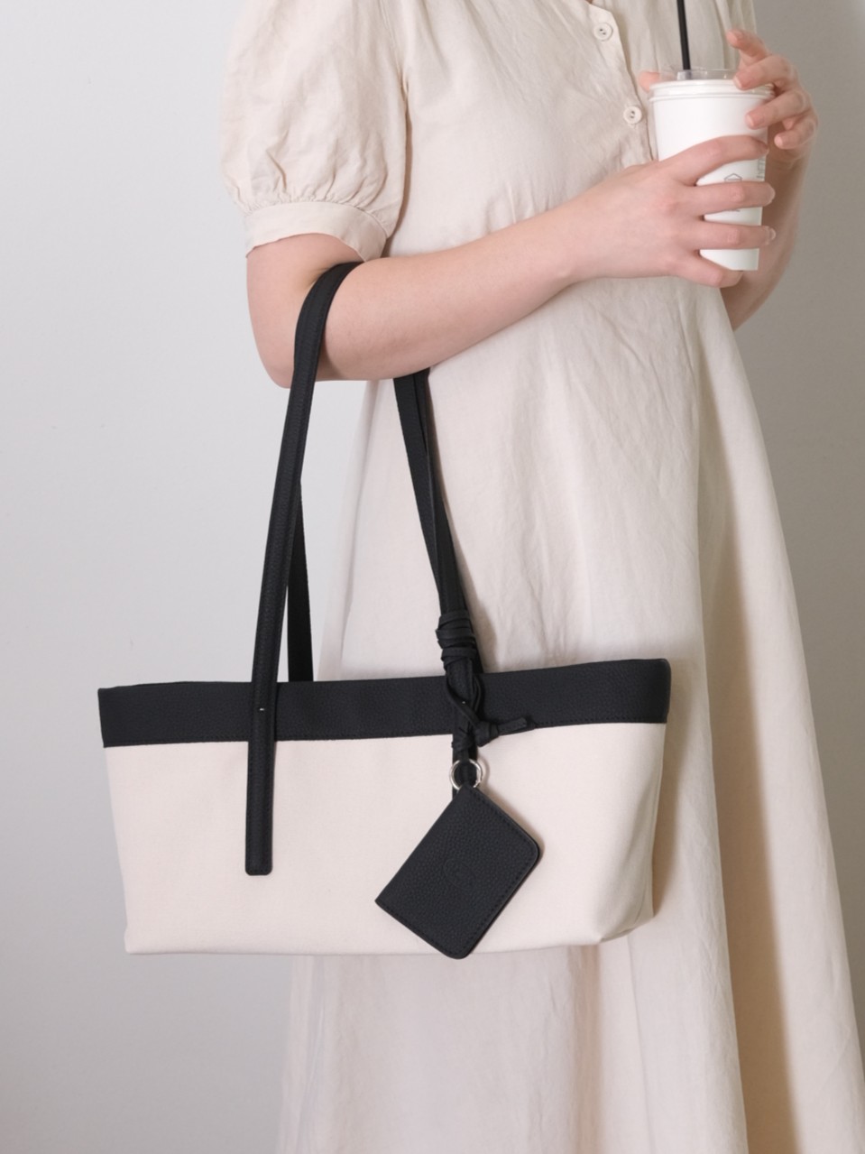 plain bag - black