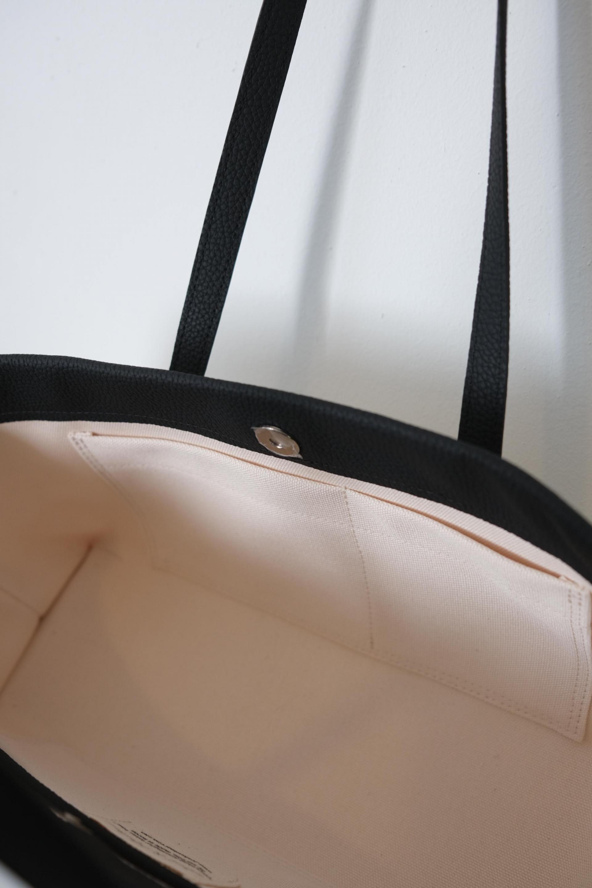 plain bag - black