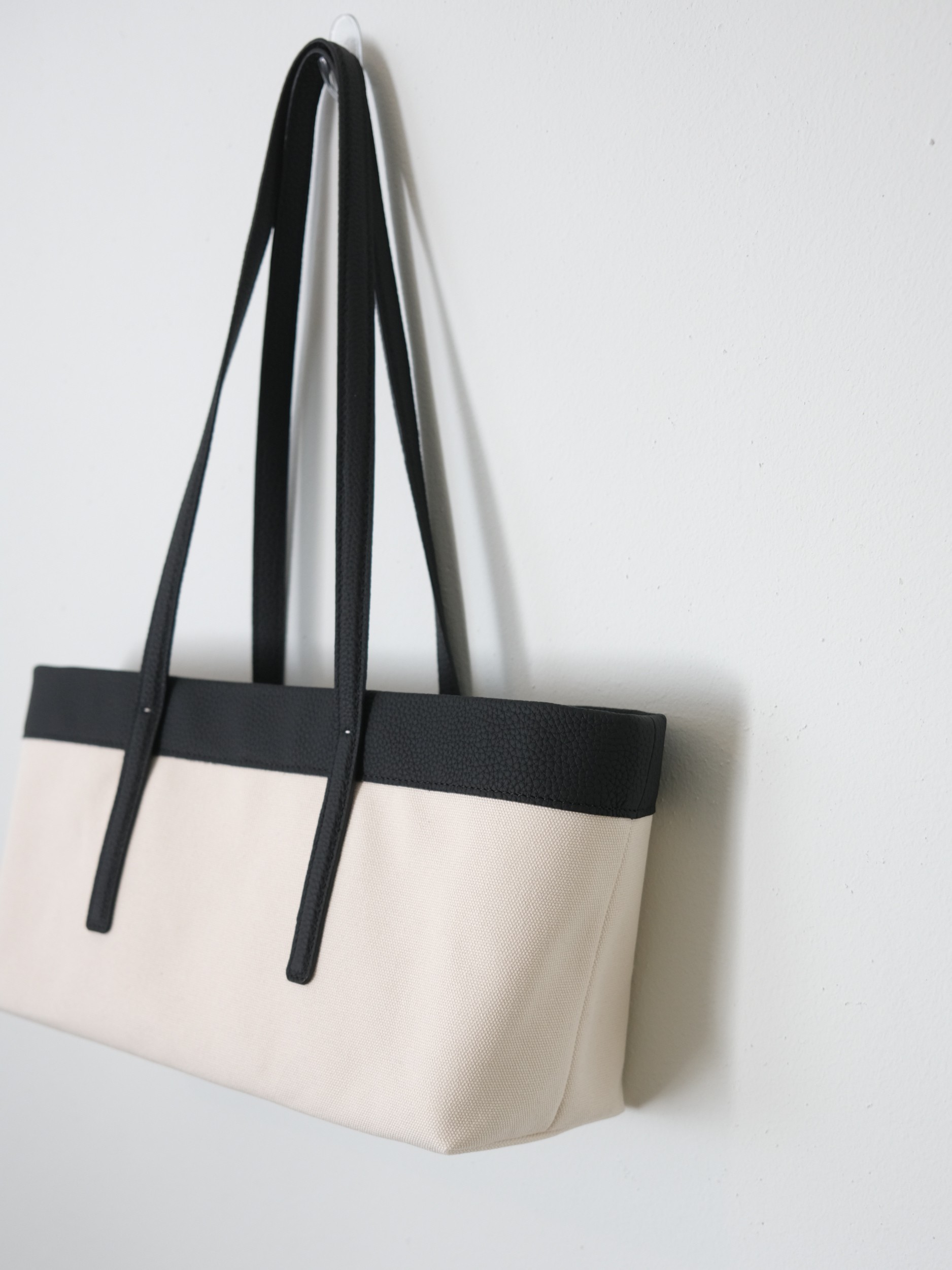 plain bag - black