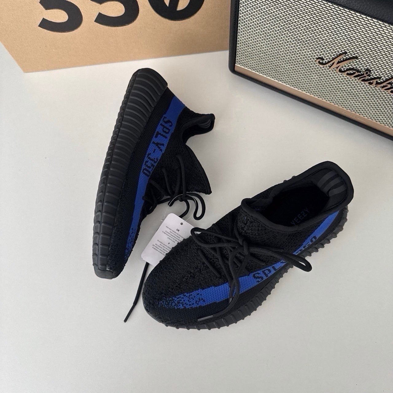 아디다스 이지부스트 350V2 디즐링