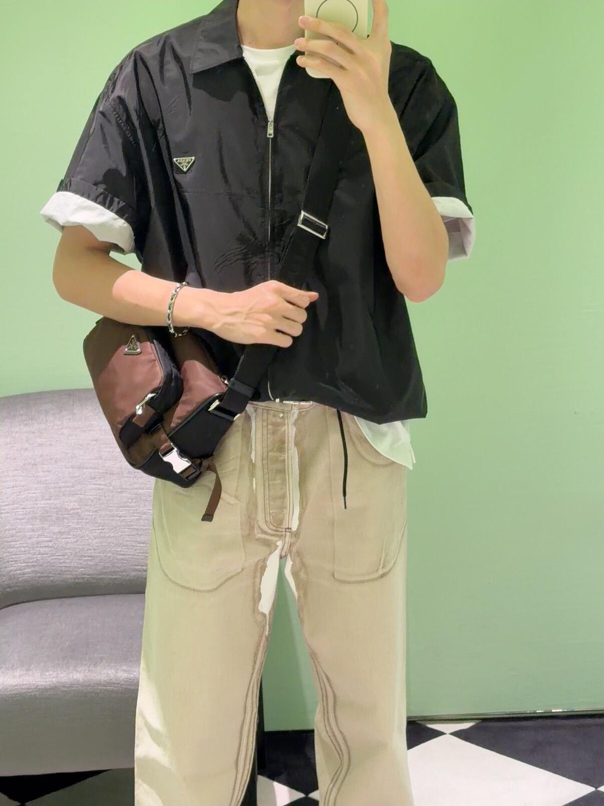 프라다 M 607074 리나일론 집업 반팔 셔츠 자켓