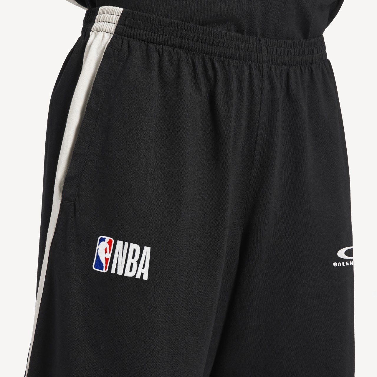 *정품급* 발렌시아가 NBA콜라보 트랙수트 쇼츠