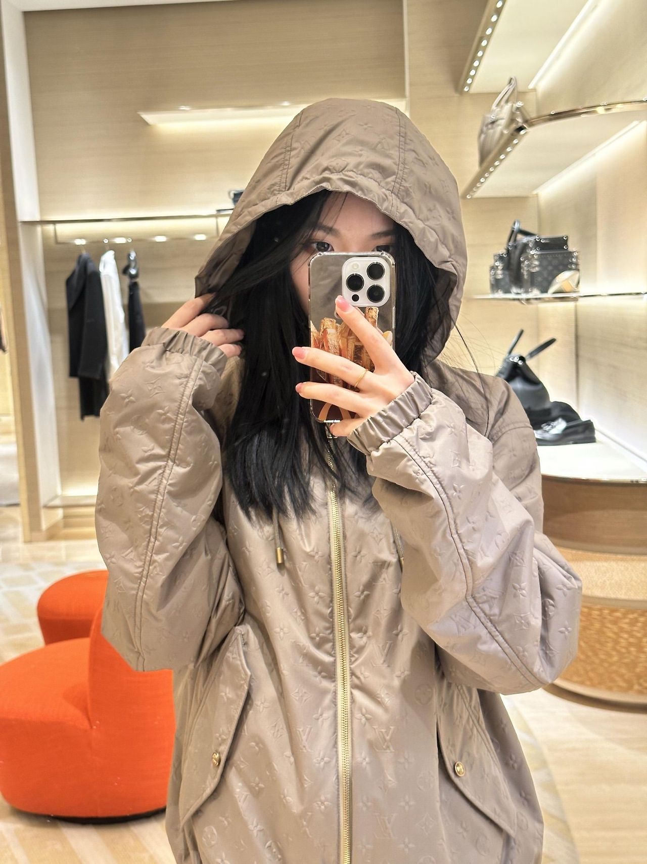 루이비X M 60190 모노그램 나일론 후드 블루종 자켓