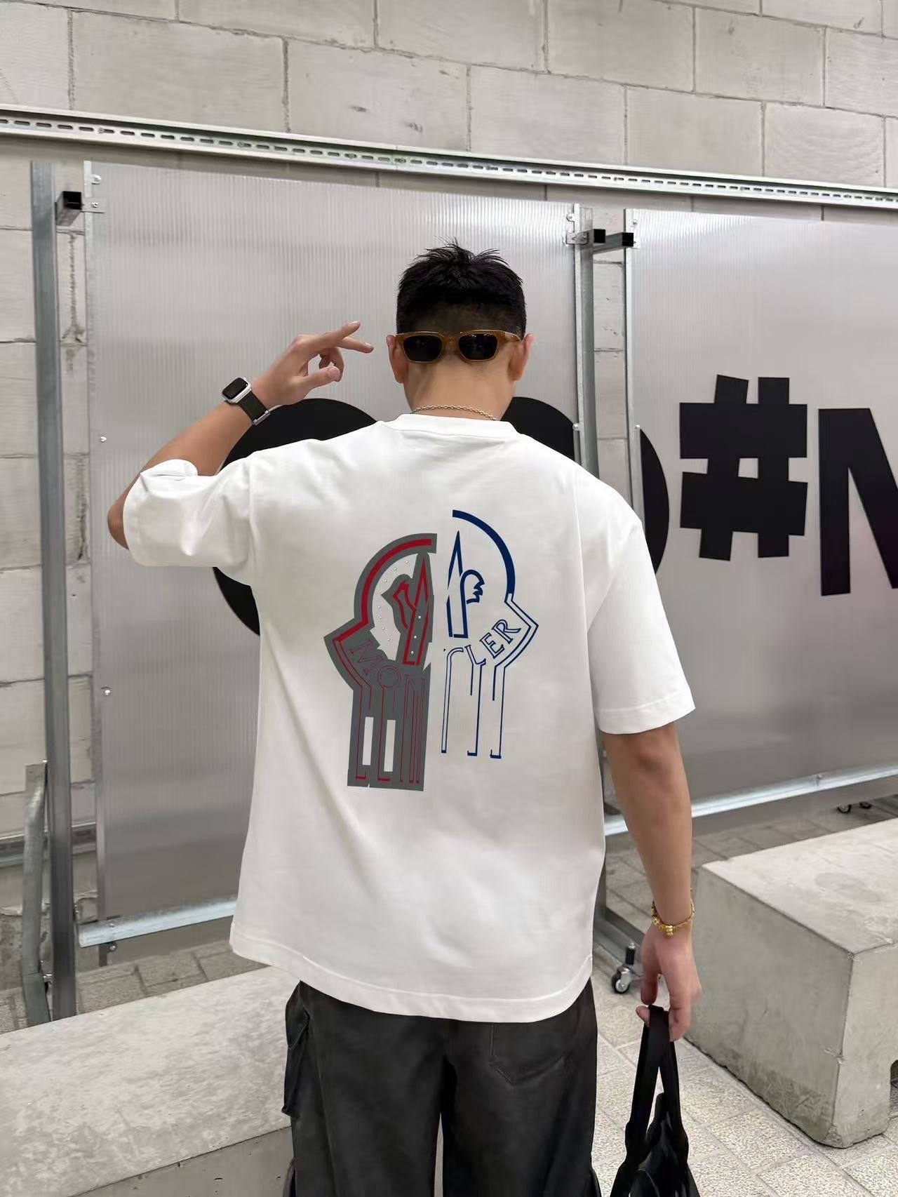 몽 신상 그레노블 멀티로고 코튼 라운드
