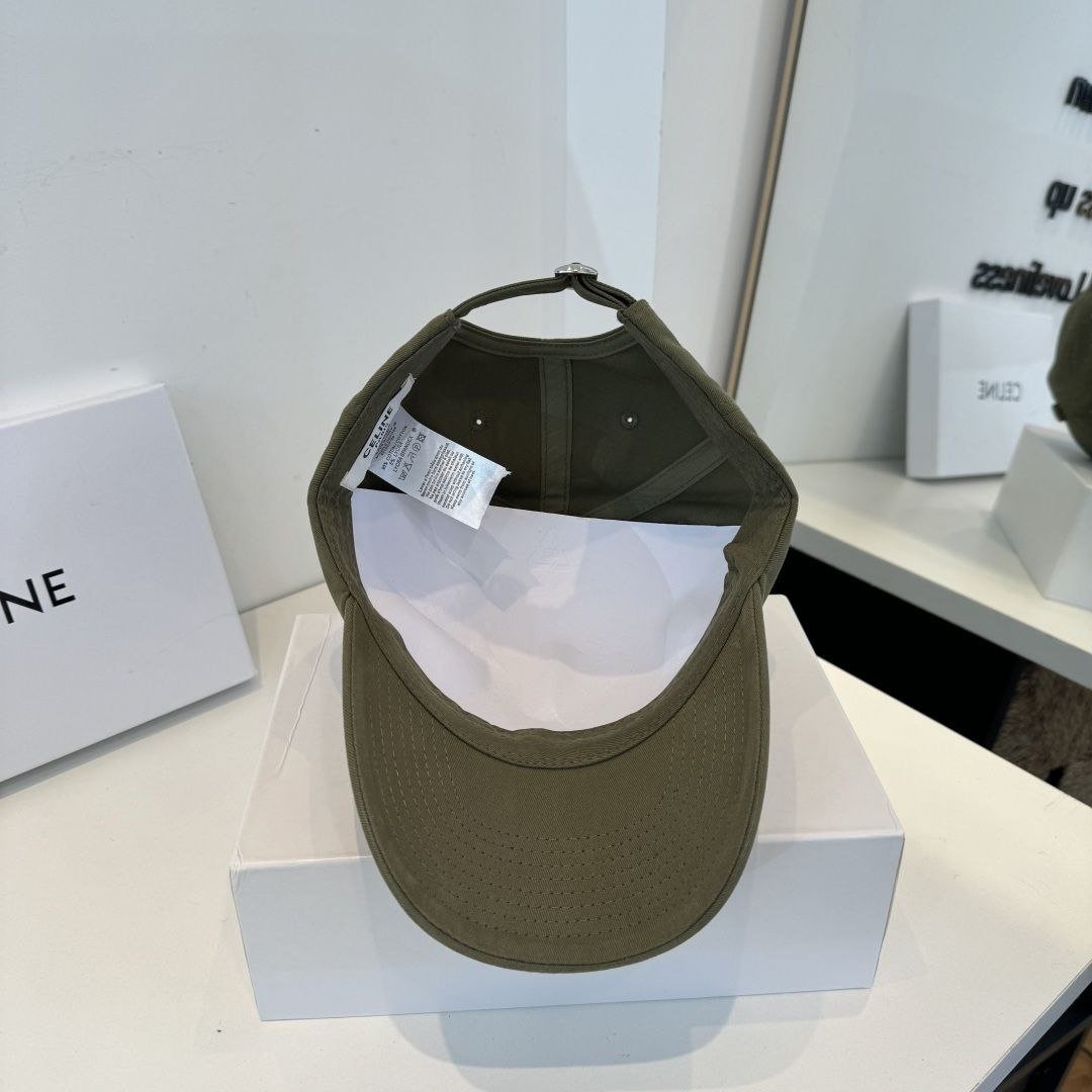 셀린느 오리지널 홀스 캡모자