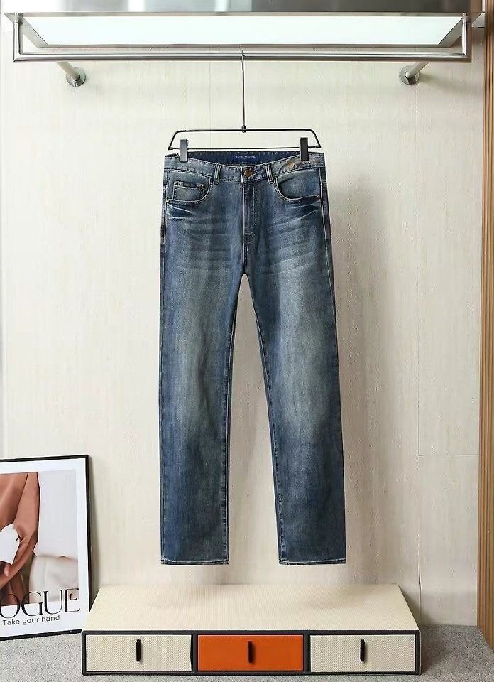 루이비통 모노그램 자수로고 브라운패치 스판 데님진