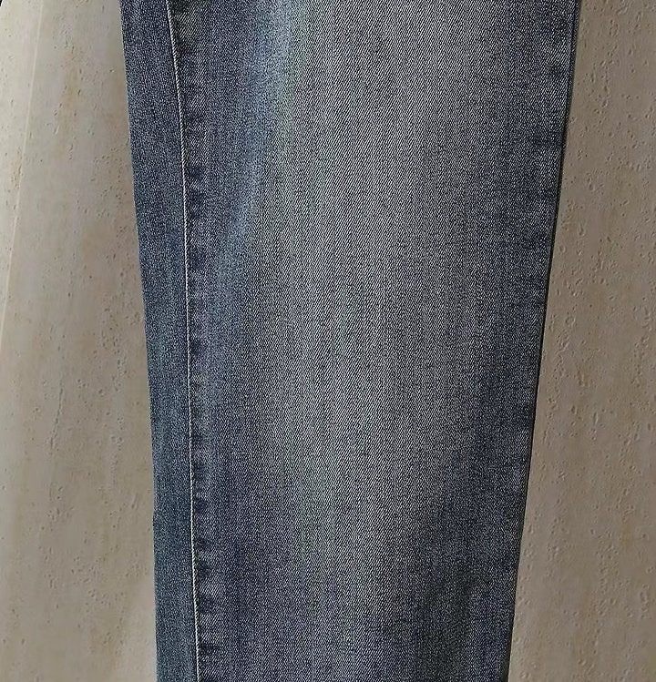 루이비통 모노그램 자수로고 브라운패치 스판 데님진
