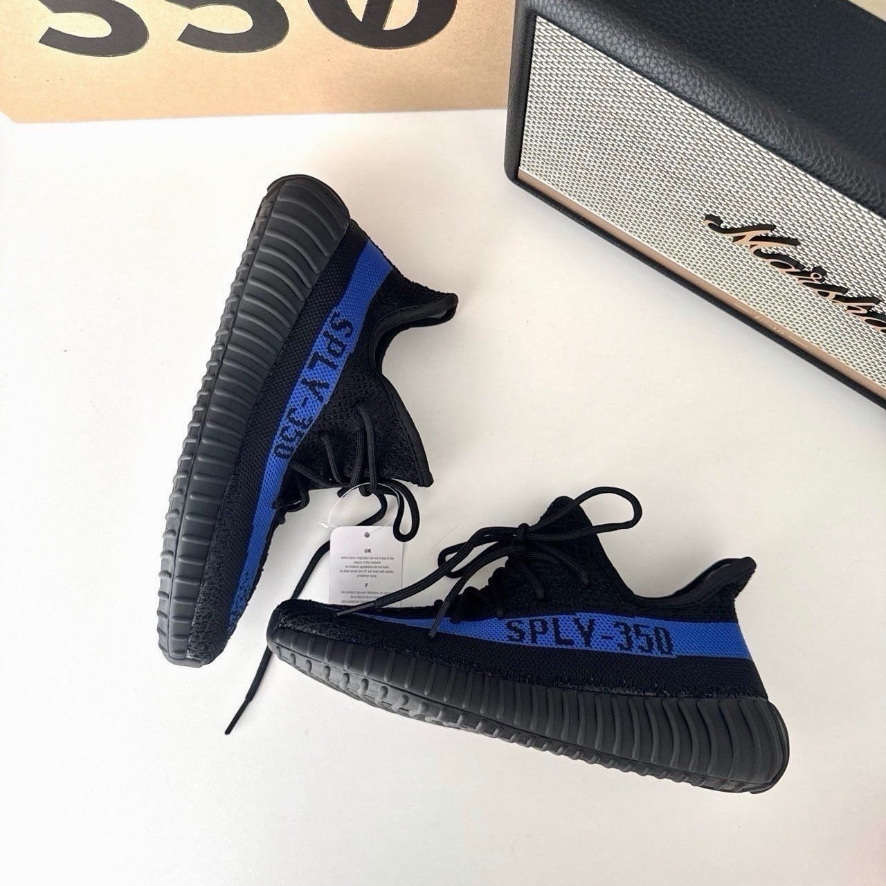 아디다스 이지부스트 350V2 디즐링