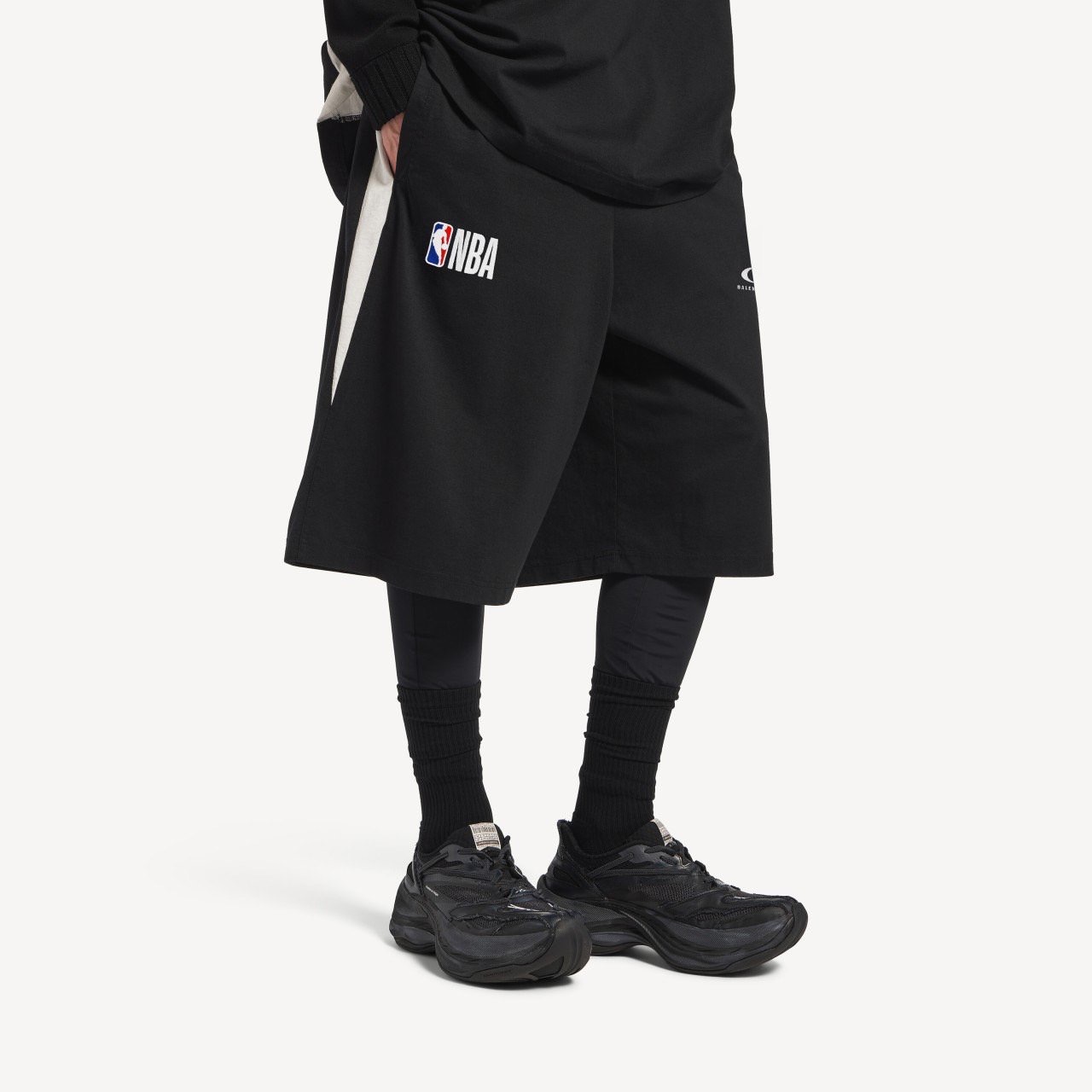 *정품급* 발렌시아가 NBA콜라보 트랙수트 쇼츠