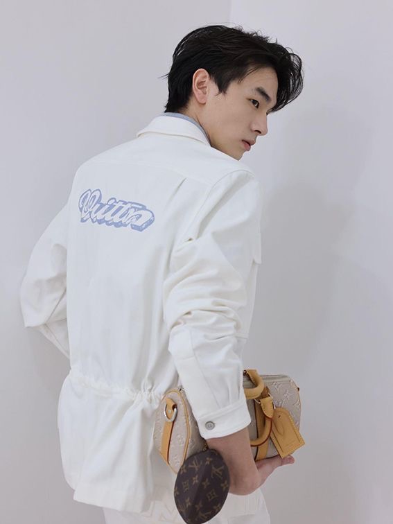 루이비X 로고 레더 패치 드로스트링 자켓