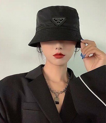 *정품급* 프라다 리나일론 버킷햇