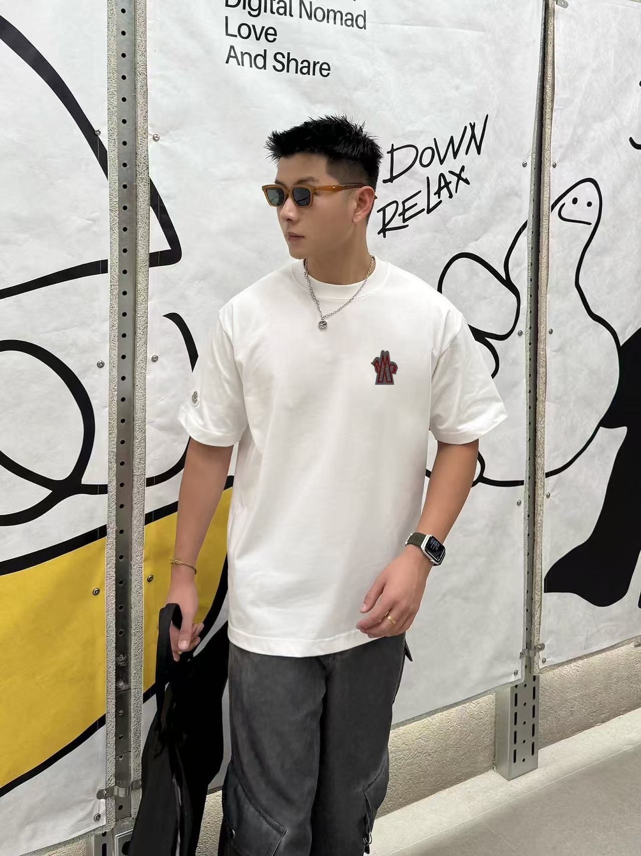 몽 신상 그레노블 멀티로고 코튼 라운드