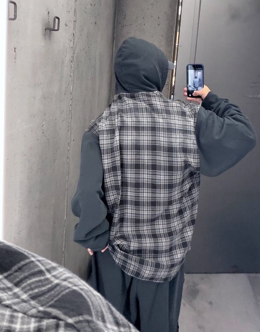 발렌시아가 M 650803 하이브리드 후드 셔츠