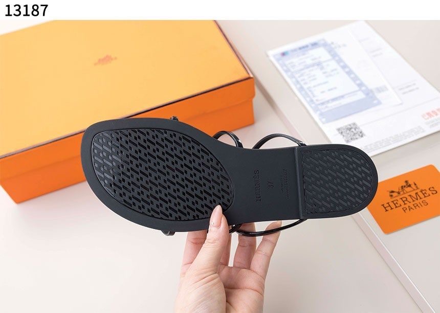 에르메스 미코노스 샌들