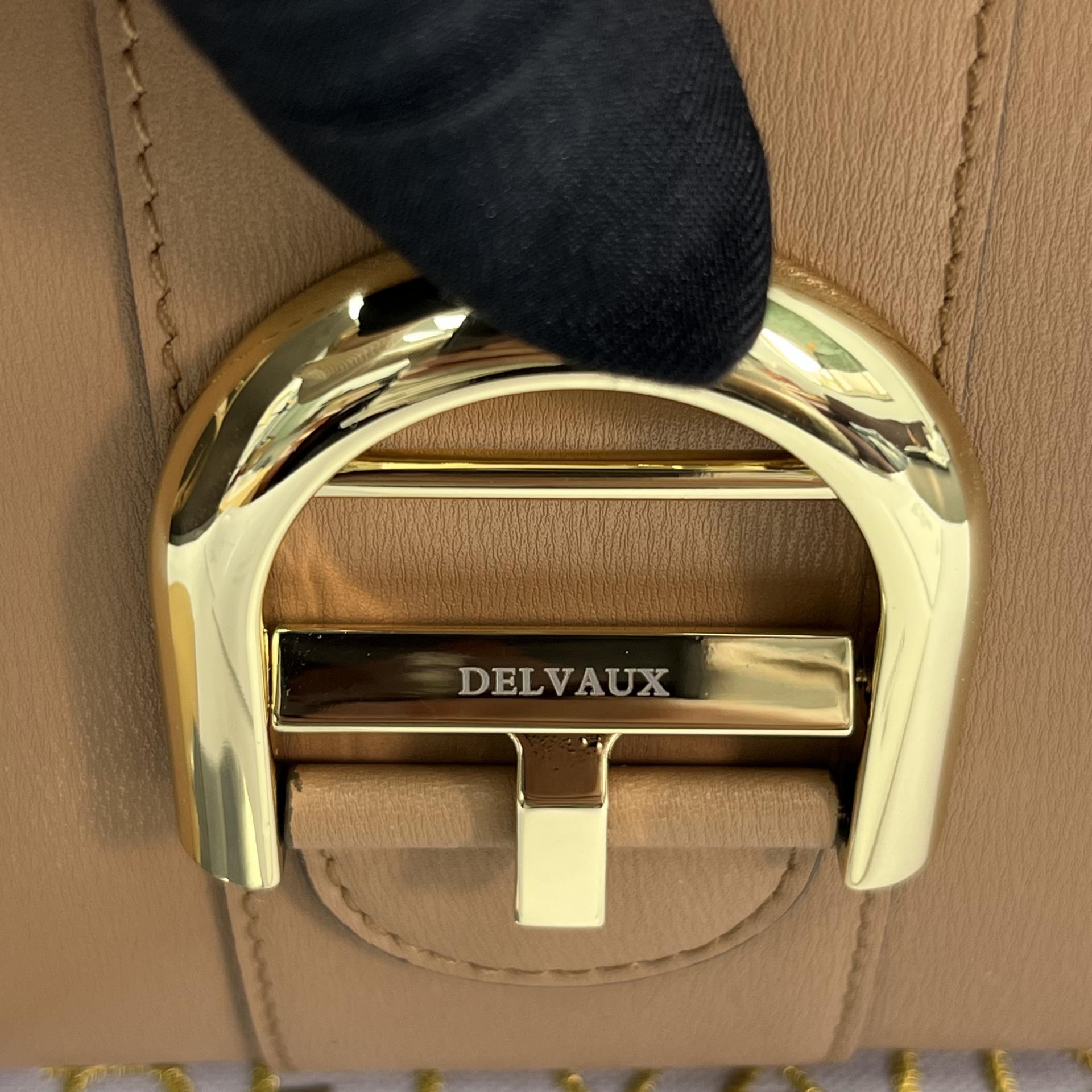 010b8a321711b.jpg