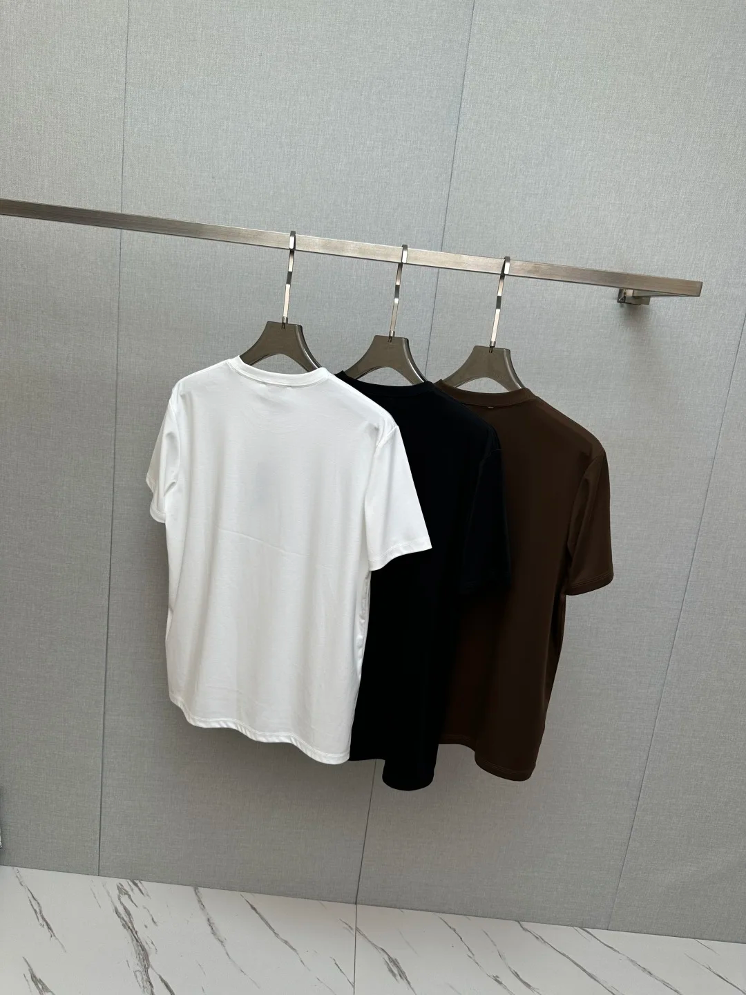 에르메스 신상 런웨이 패턴 패셔너블 캐주얼 반팔 티셔츠 - 상세 이미지 9장