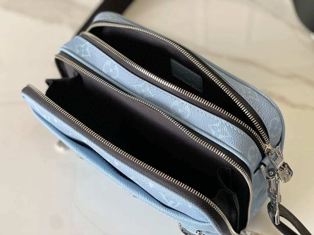 LV M14073 코팅 캔버스 남성용 메신저 백 - 상세 이미지 8개