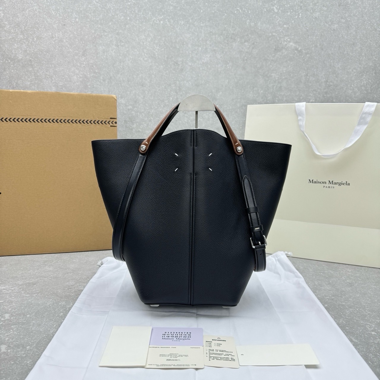 5d7ec2b815506.jpg
