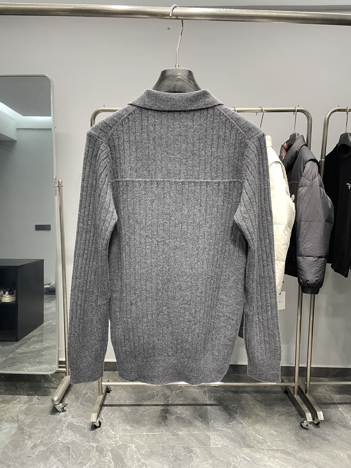 70f7137494e16.jpg