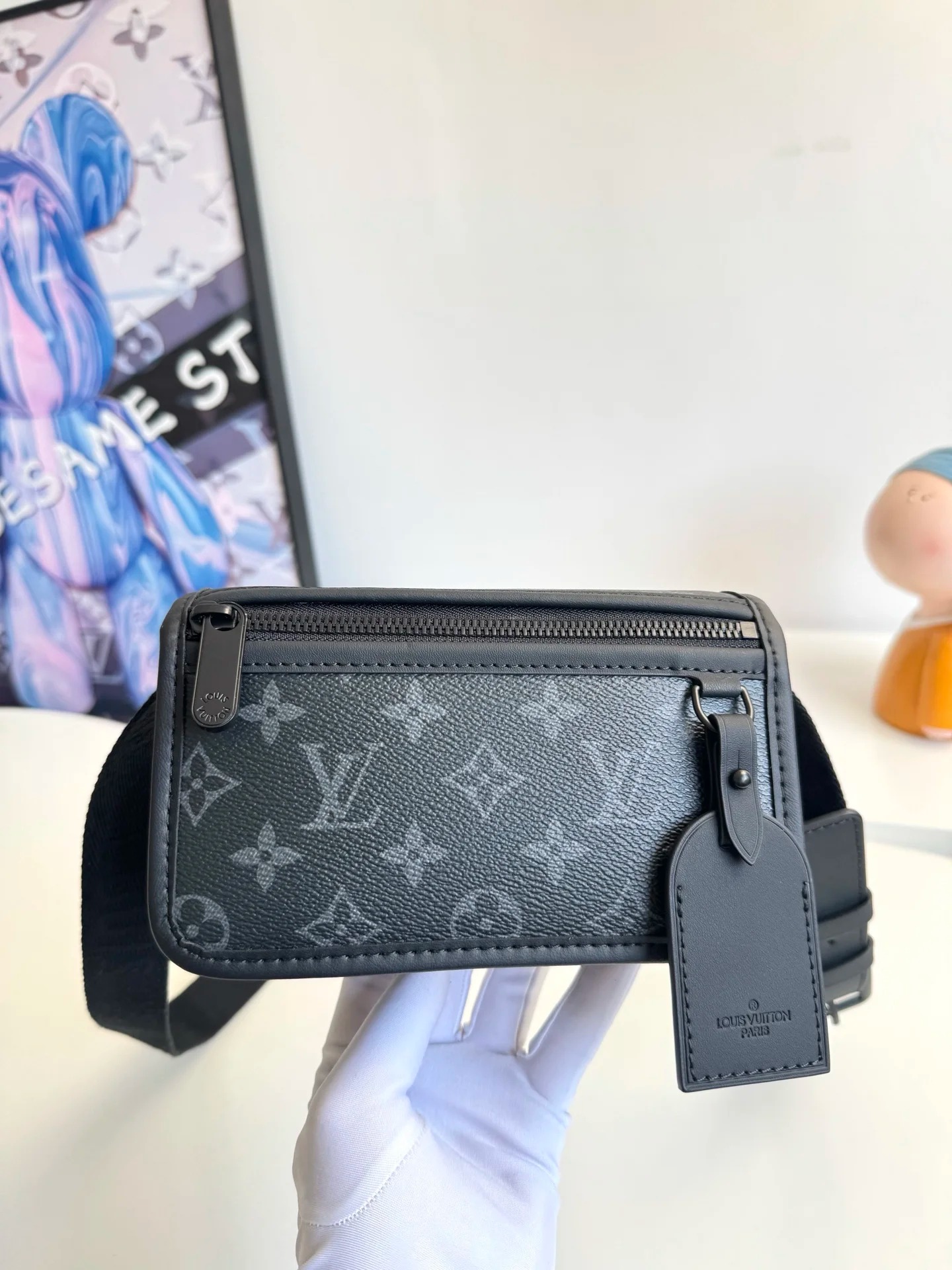 LV 오버시즈 오리지널 M12599 보스포르 미니 핸드백/크로스바디 백 - 상세 이미지 7장