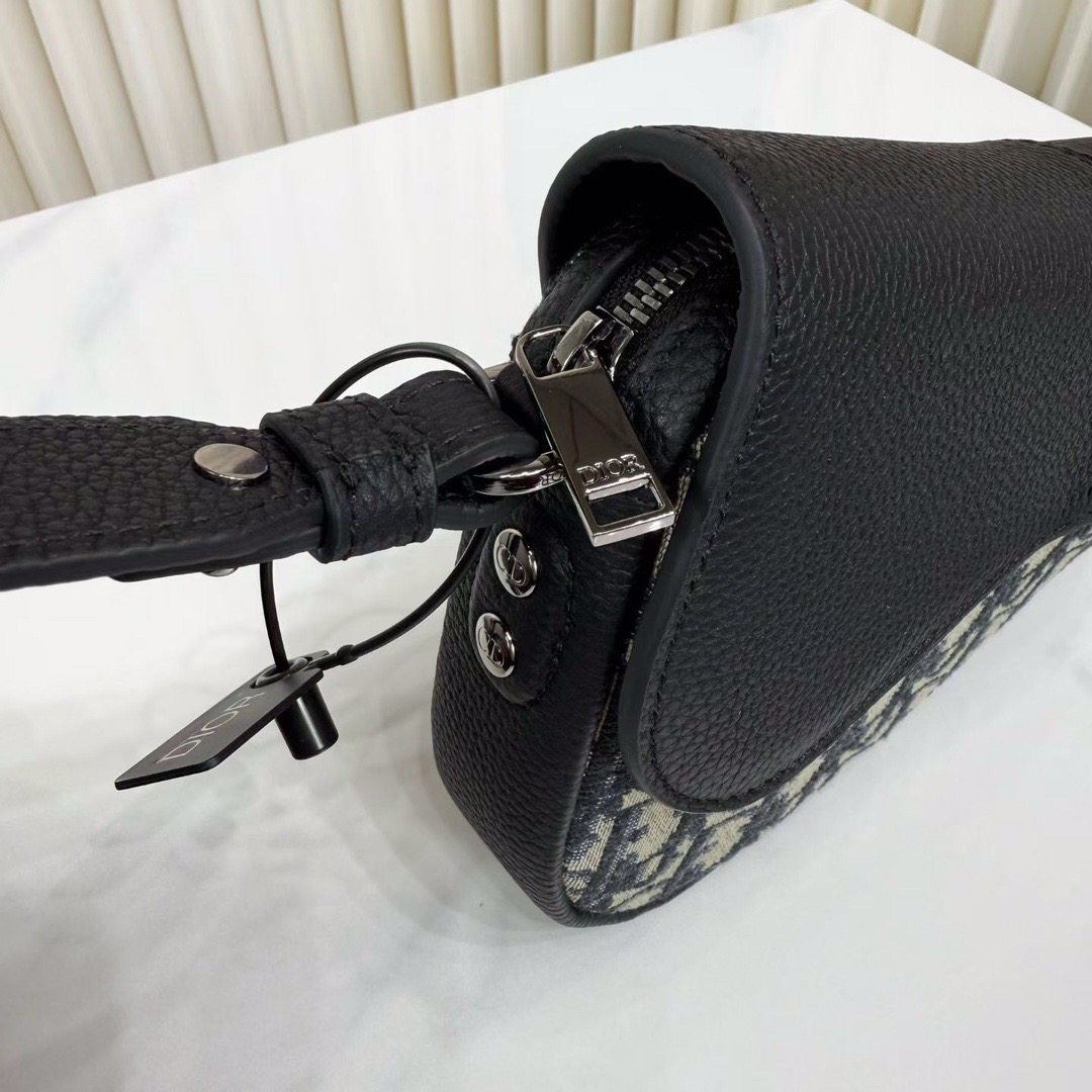 7843cee250210.jpg