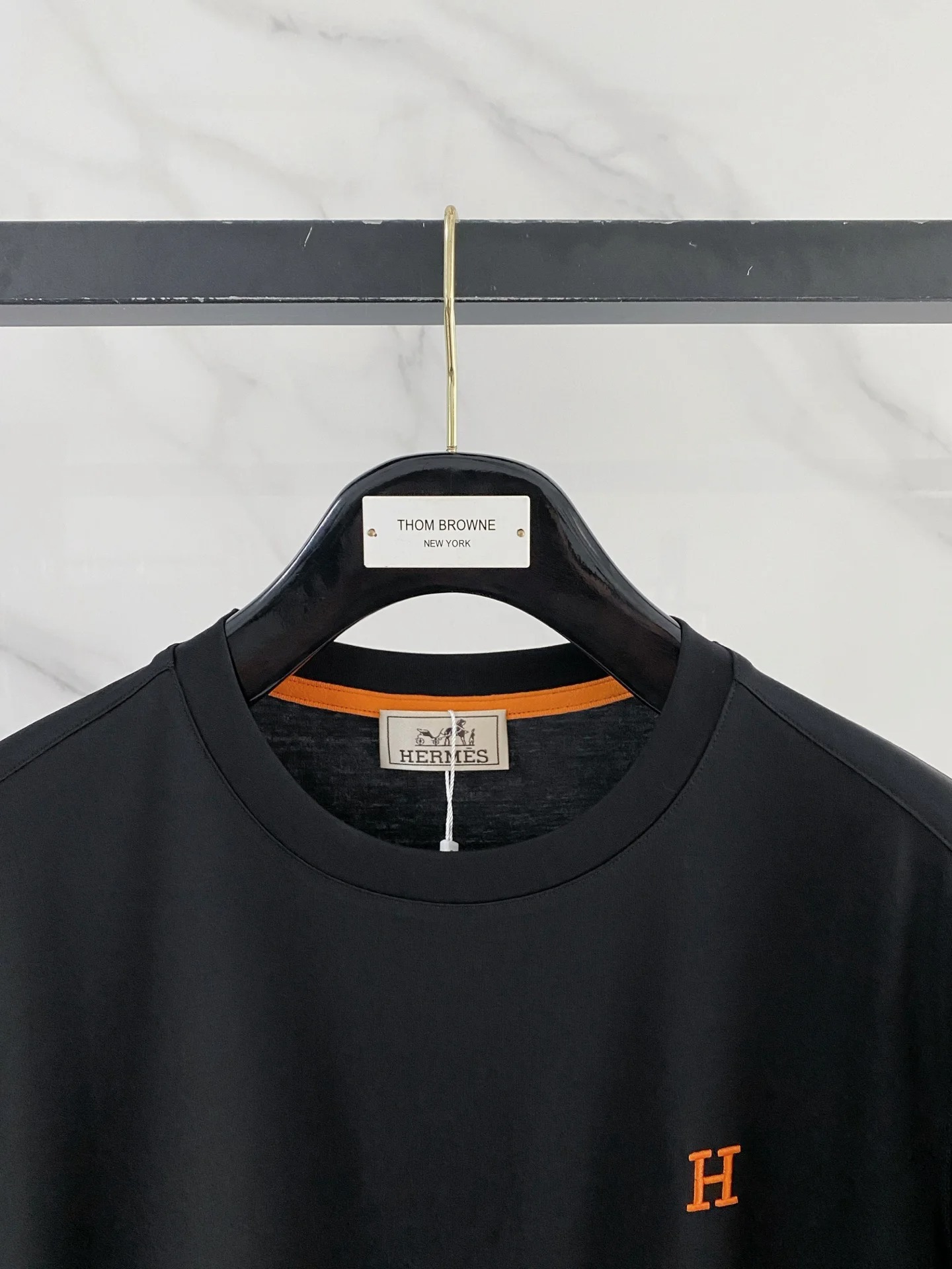 에르메스의 최신 남성용 크루넥 반팔 셔츠 - 상세 이미지 2