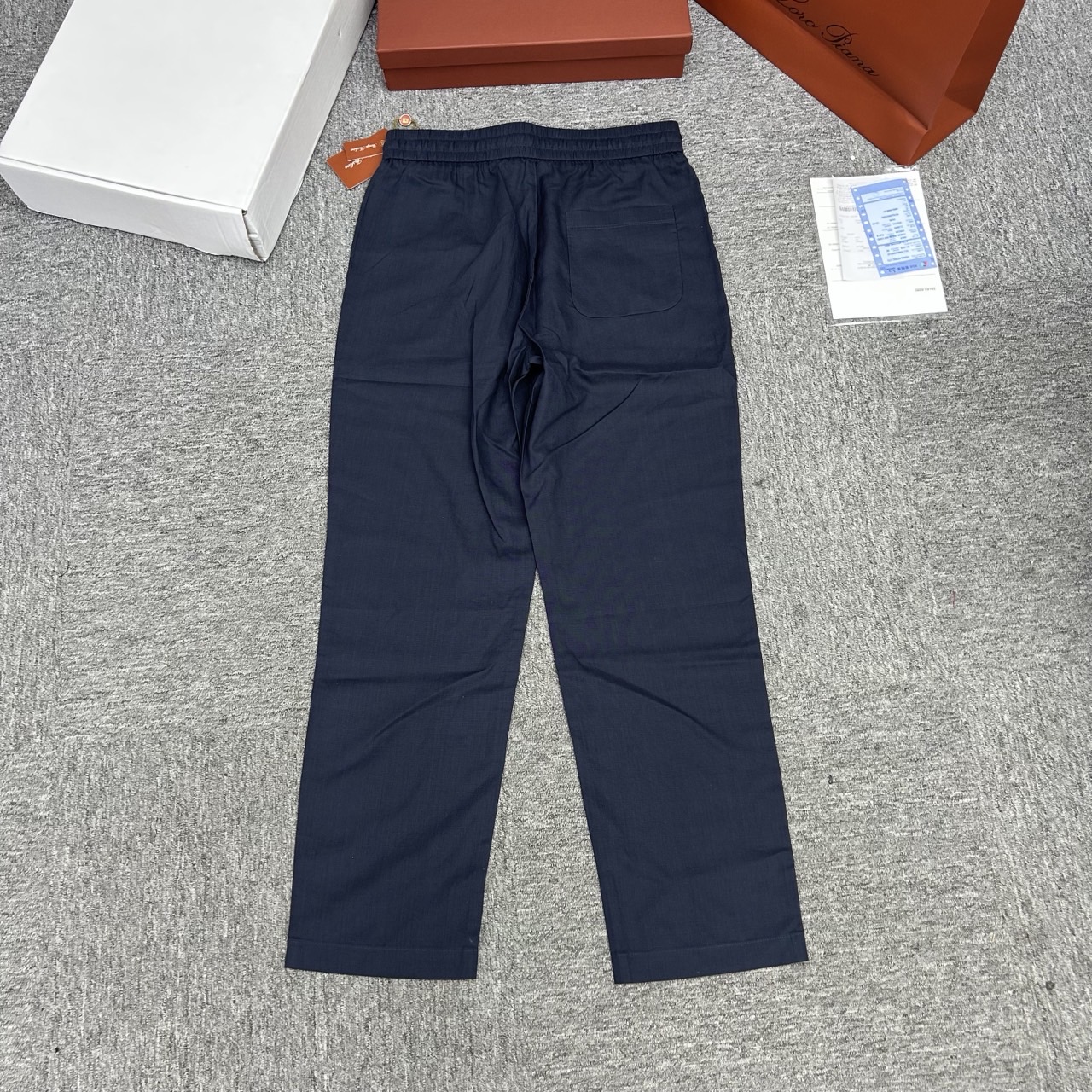 7ce04d579e1ed.jpg