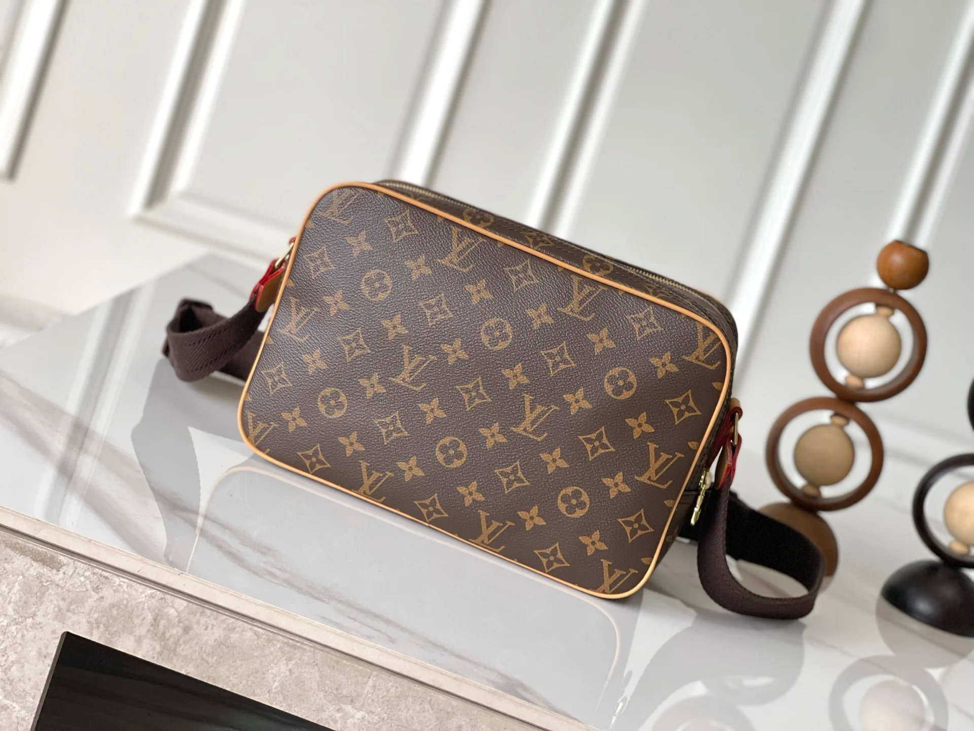 LV M45254 남성용 메신저 백/카메라 백/크로스바디 백 - 상세 이미지 3개