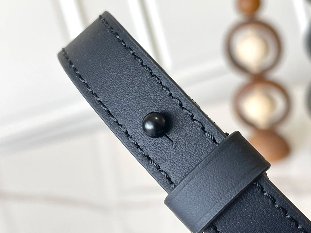 LV M69838 남성용 강화 모서리 핸드백 - 상세 이미지 8개