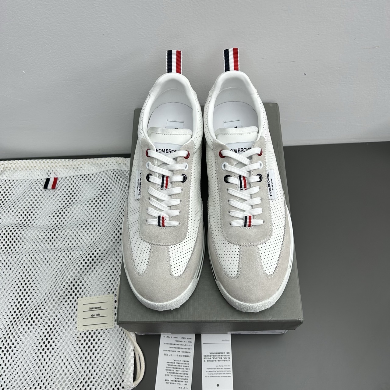 8b9612588fd77.jpg