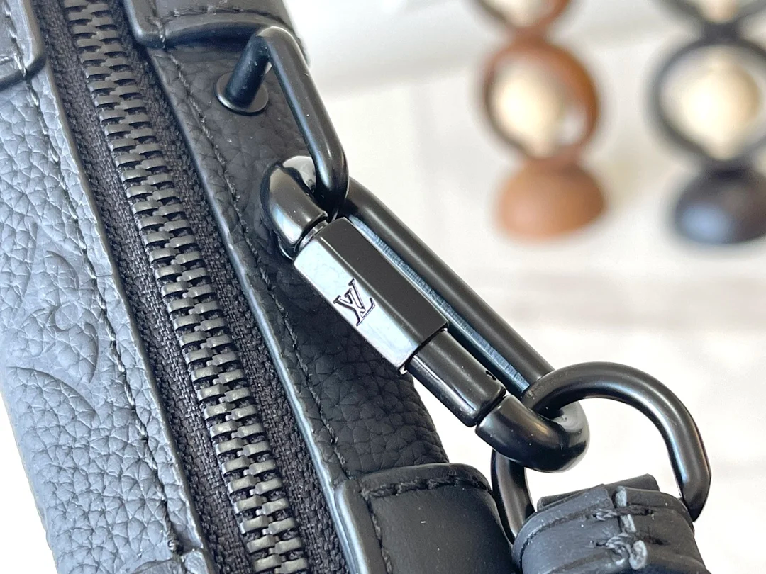 LV M80224 남성용 강화 모서리 핸드백 - 상세 이미지 6개