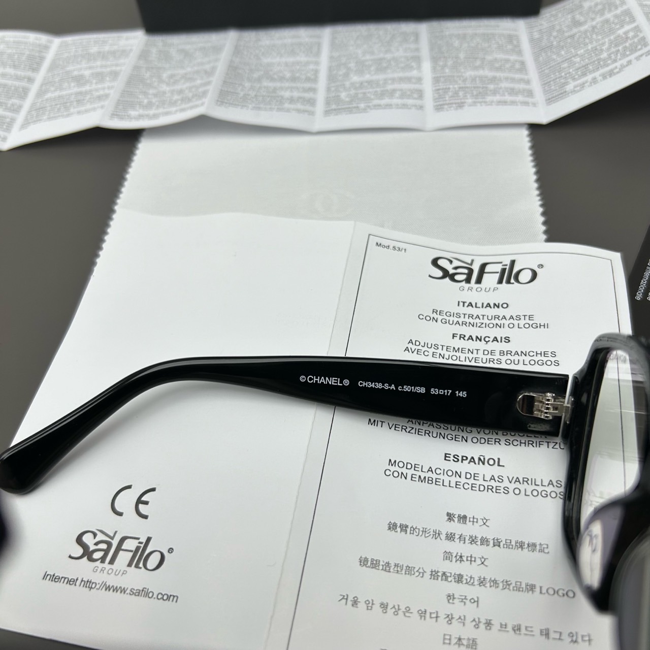 a550fec334200.jpg