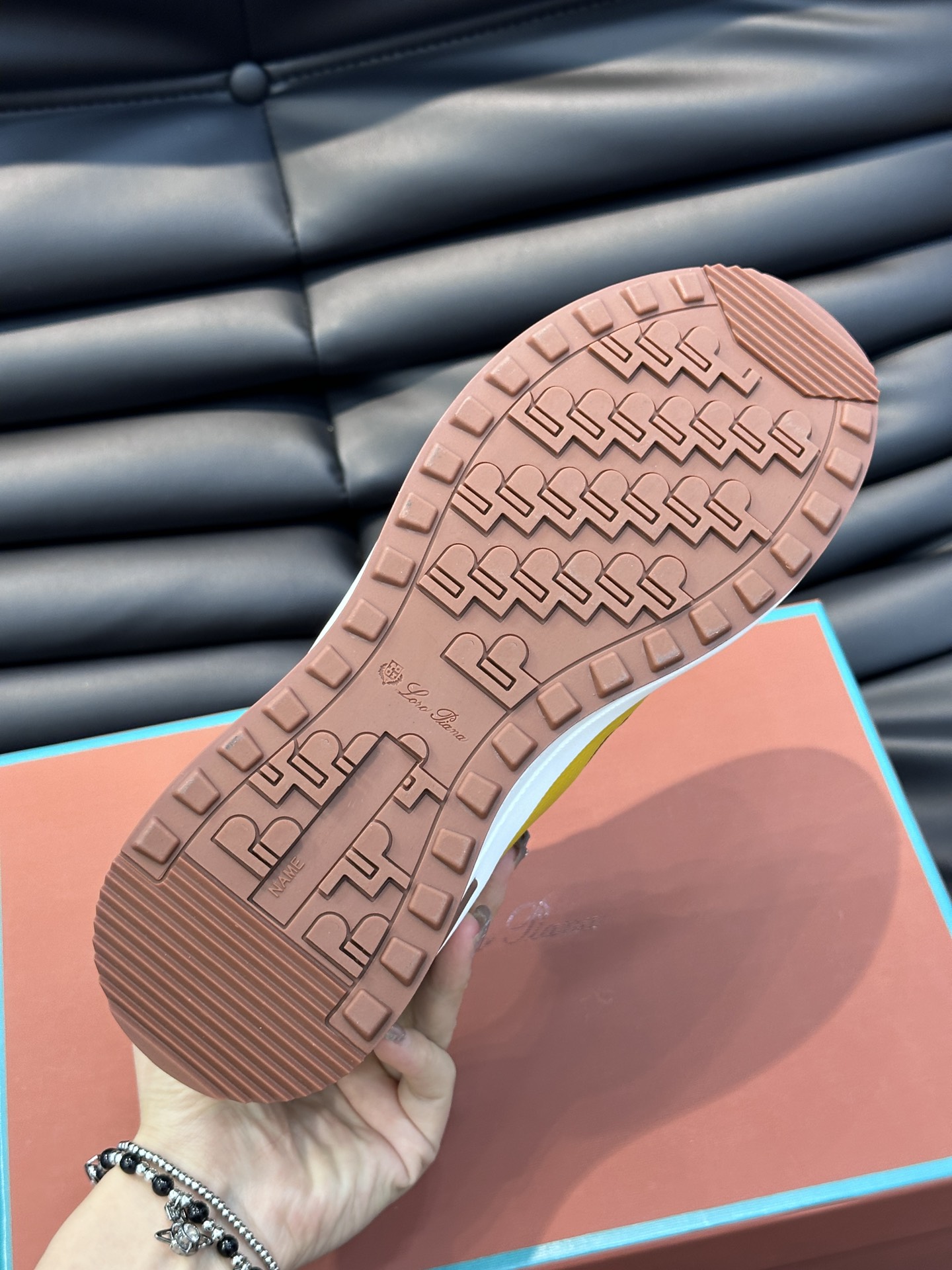a7a3427411ca7.jpg