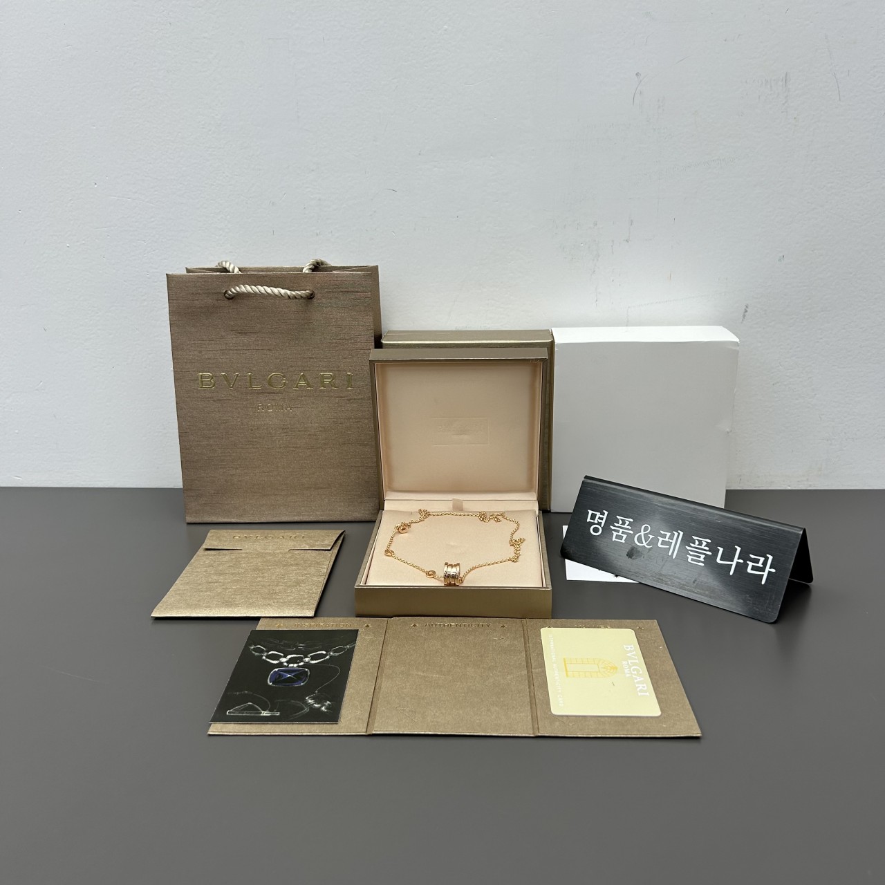 a93bdf94d80fa.jpg