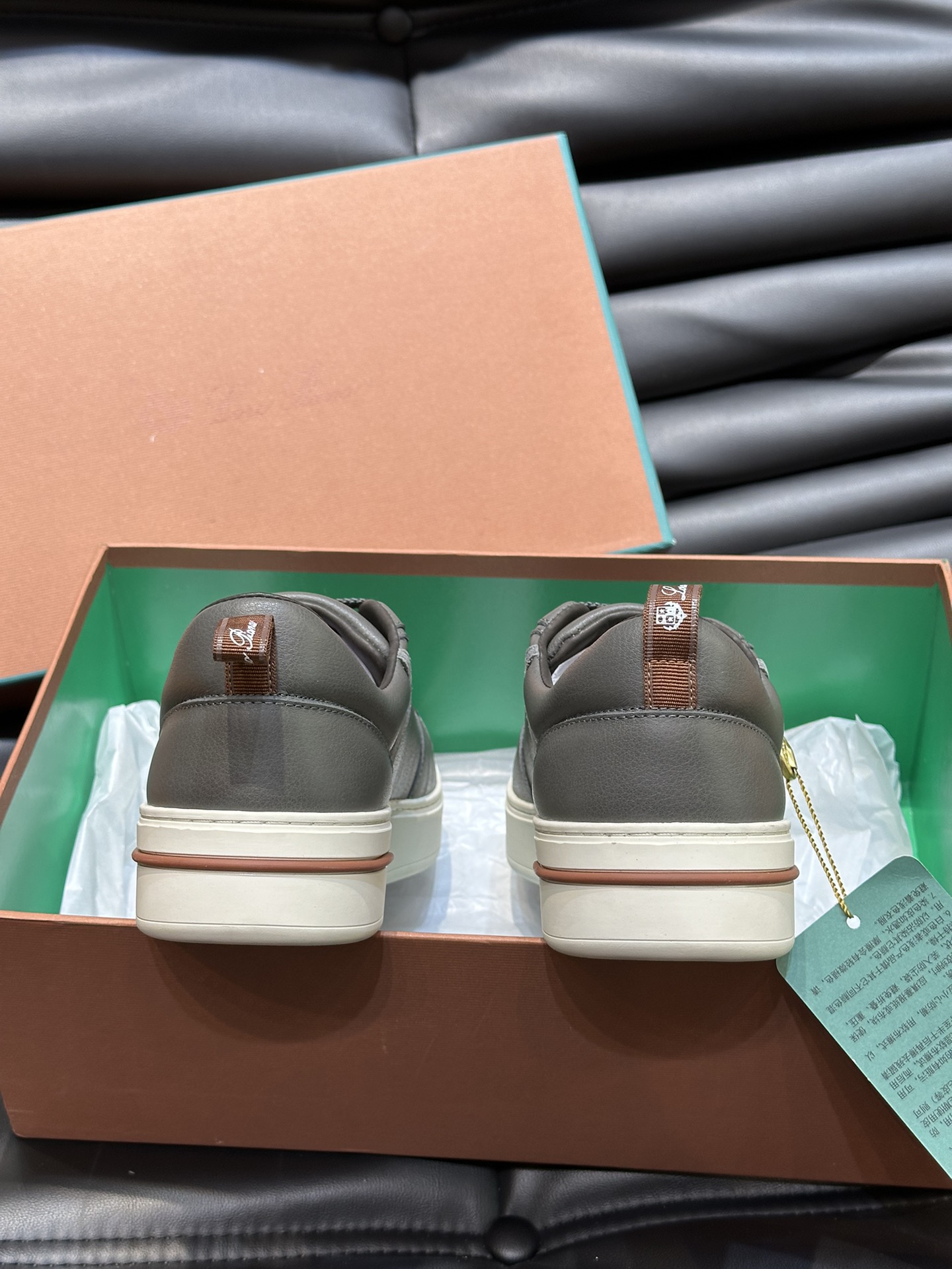 acb71599ba94d.jpg