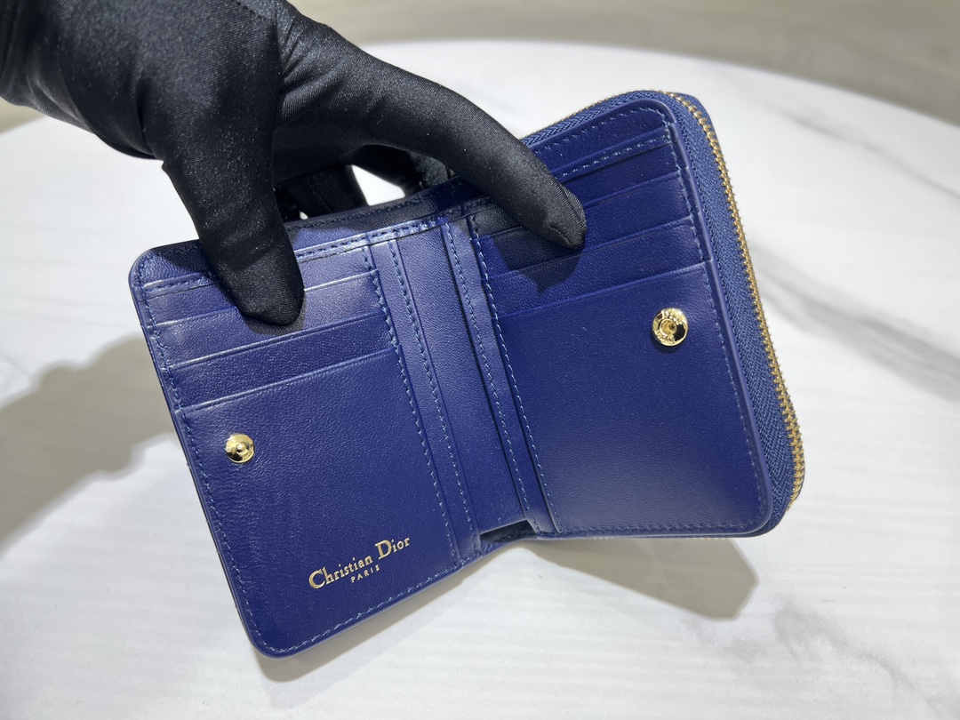 adfe7cf7a8243.jpg