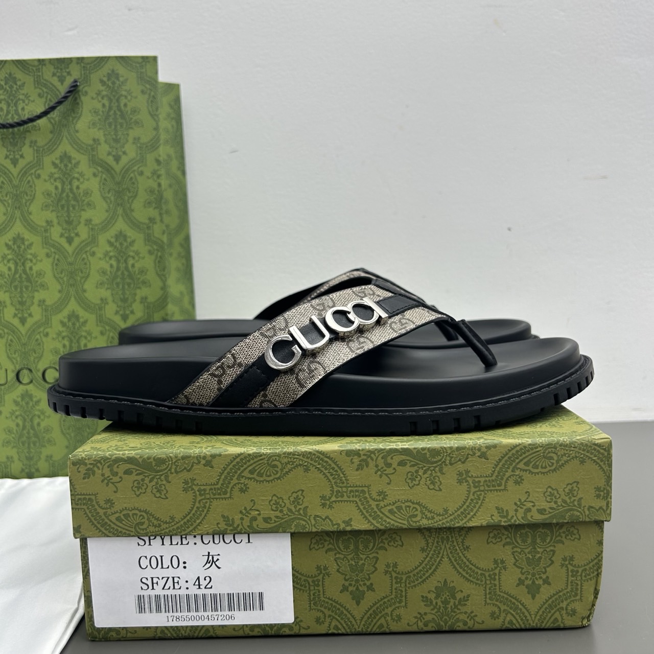 b115acb05738b.jpg