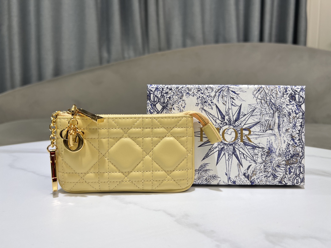 b38345aed2845.jpg