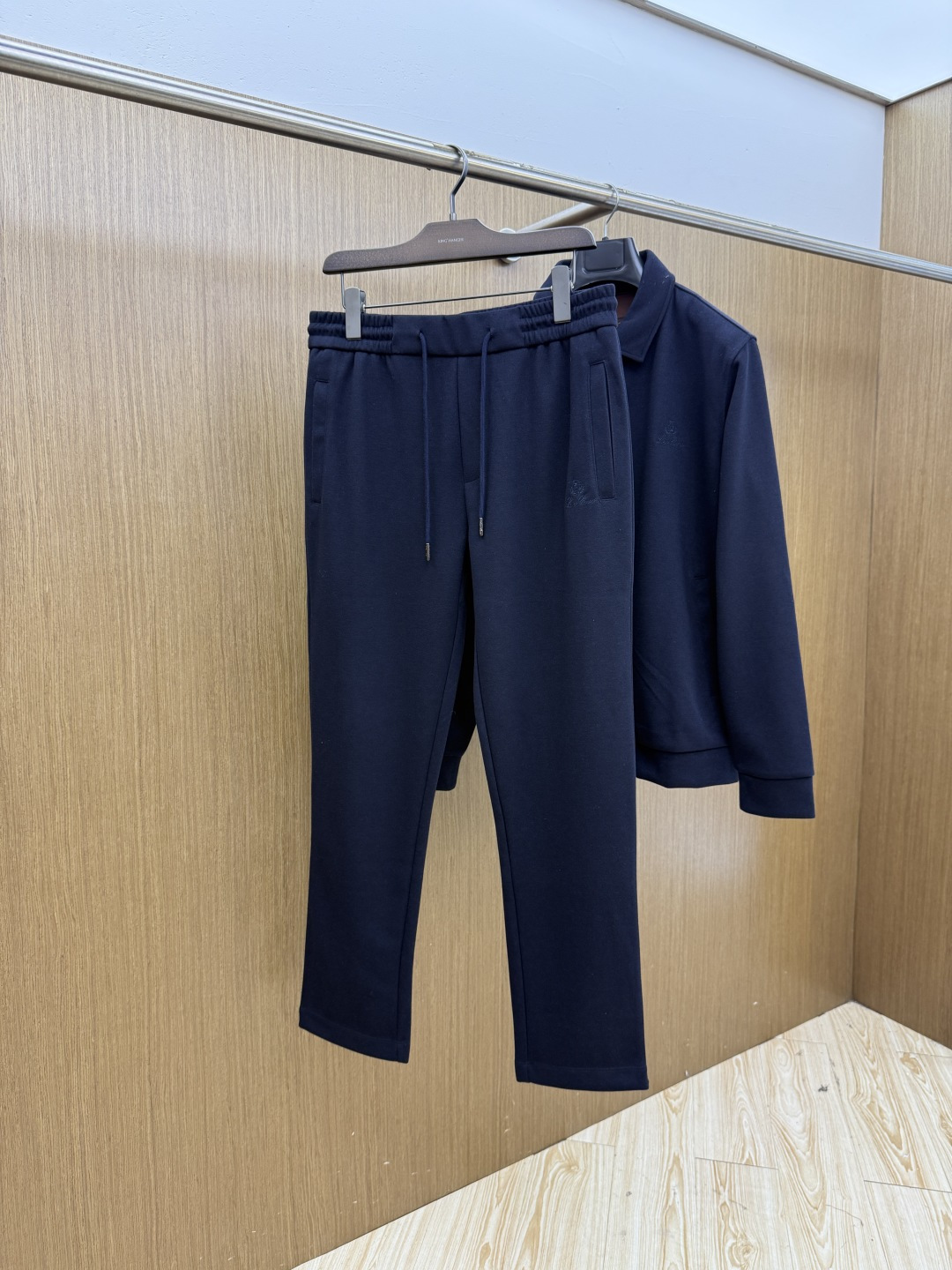 c3721cf9be52f.jpg